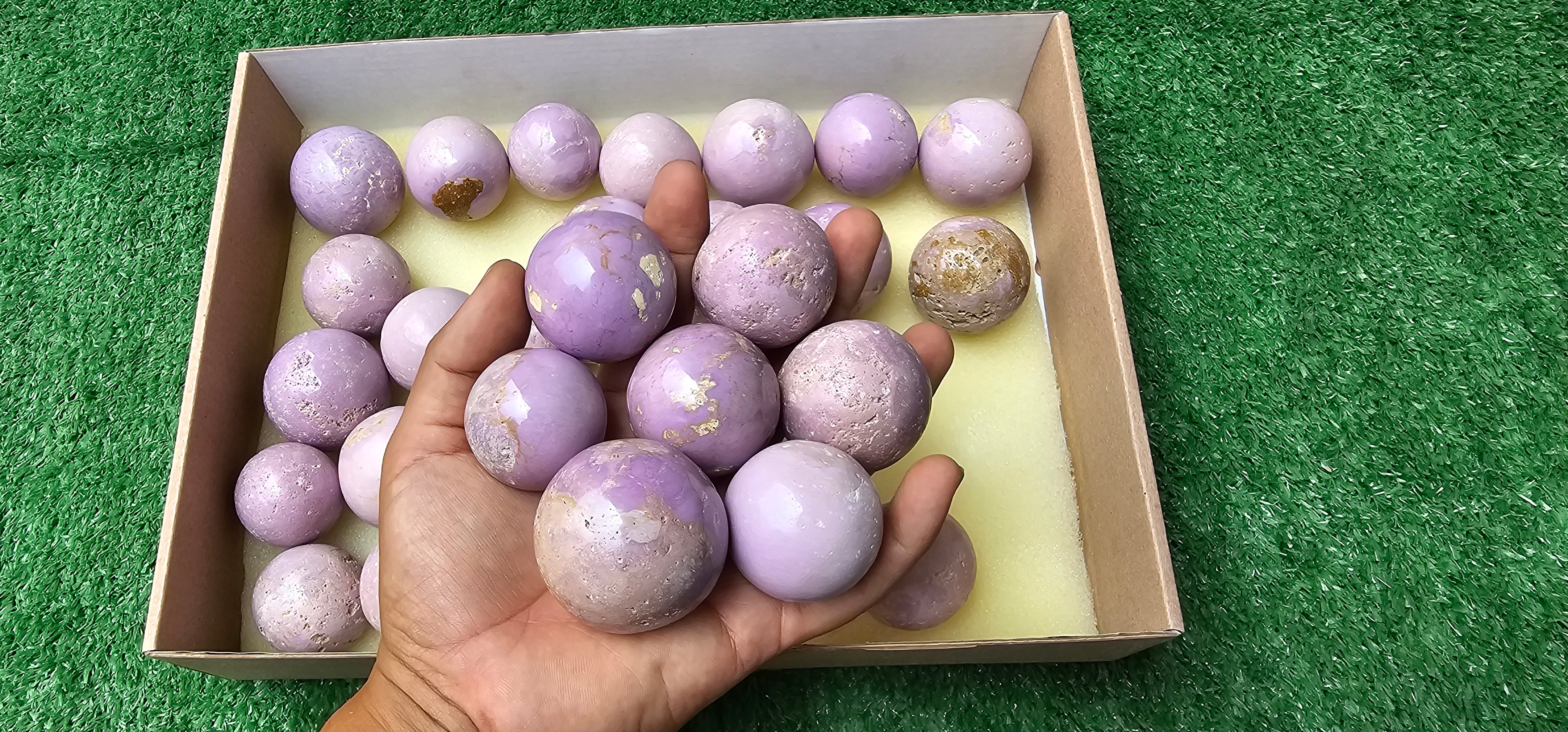 Lot 30 spheres Phosphosiderite****