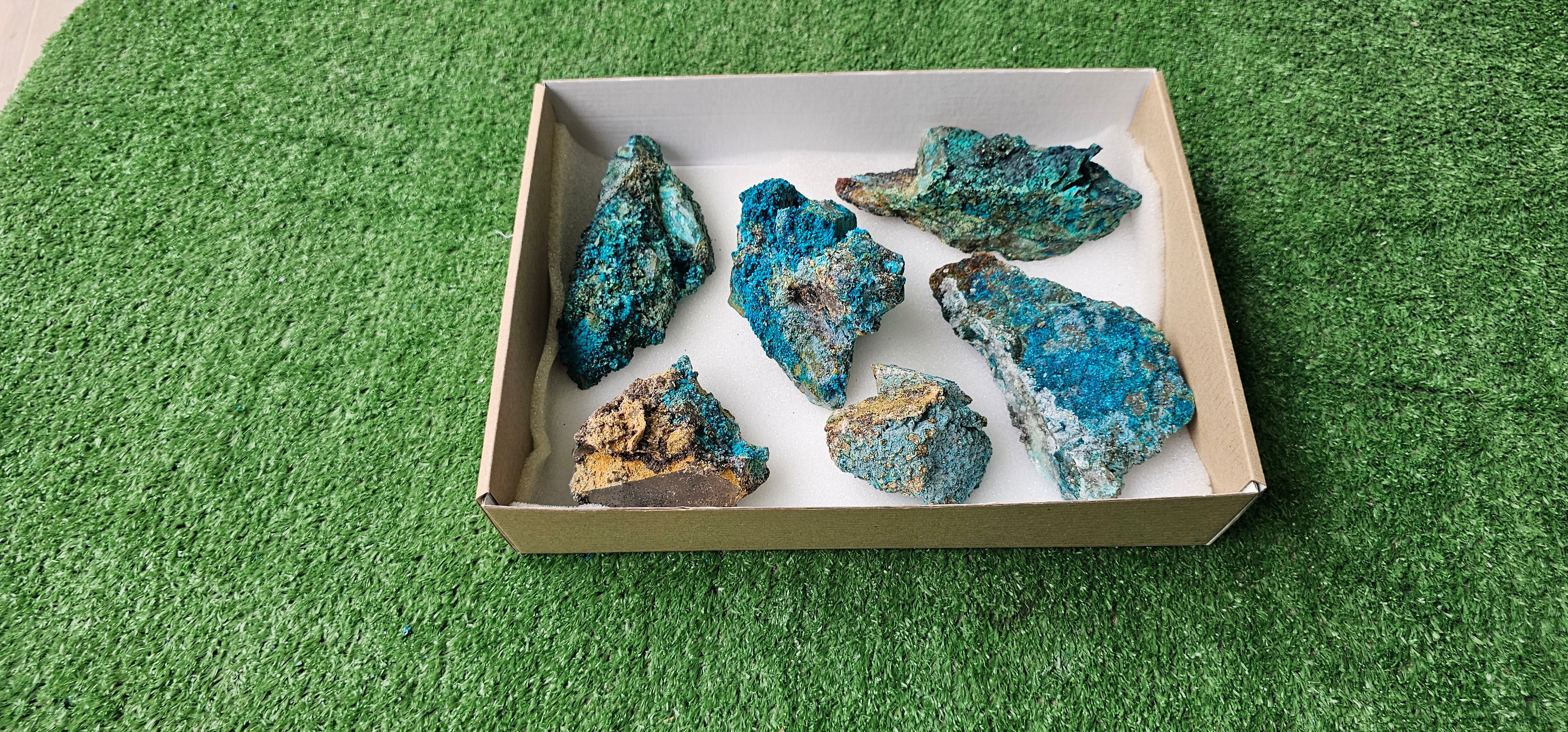 Lot 6 Chrysocolla on Quartz