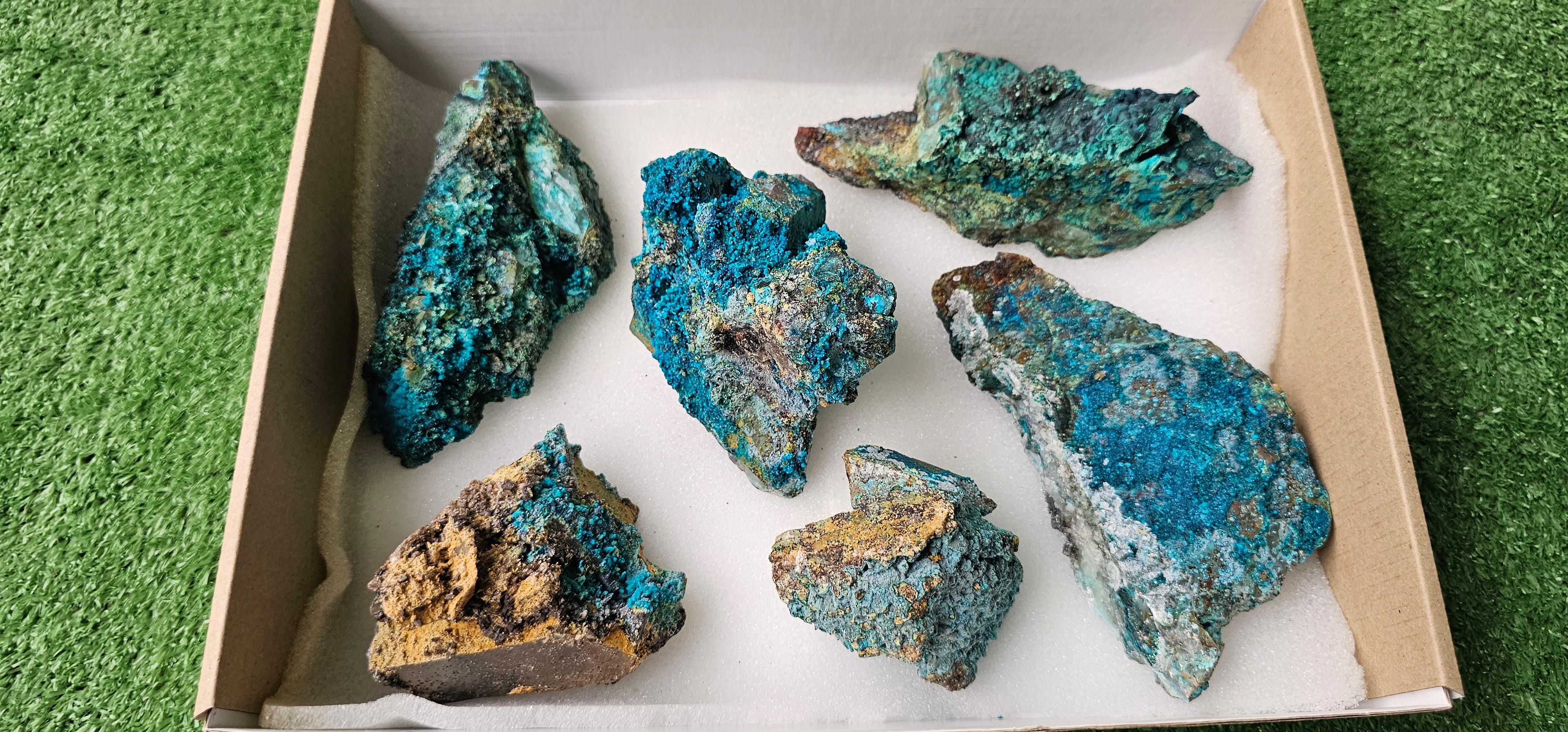 Lot 6 Chrysocolla on Quartz
