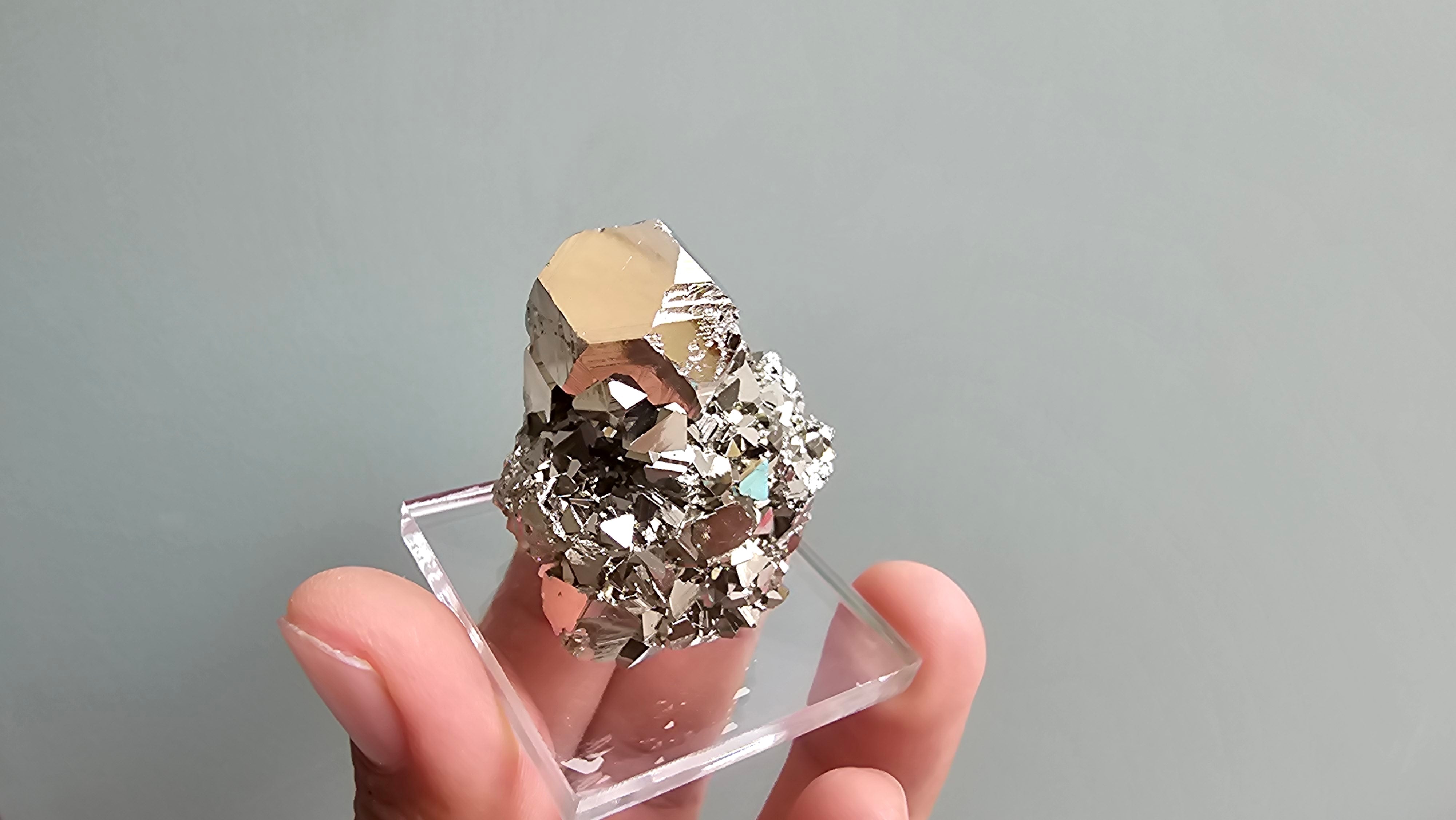 pyrite octahedral