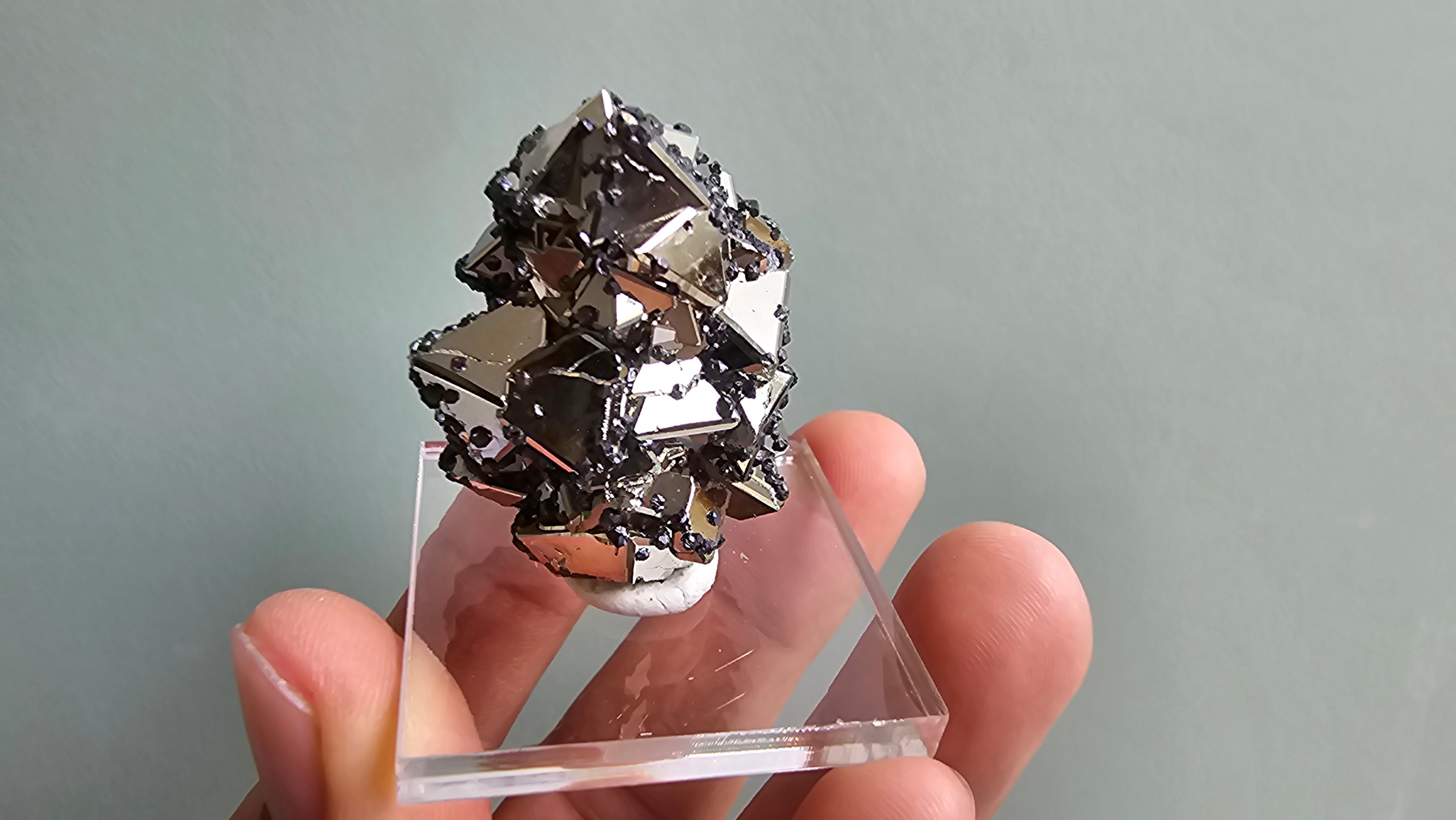 pyrite octahedral