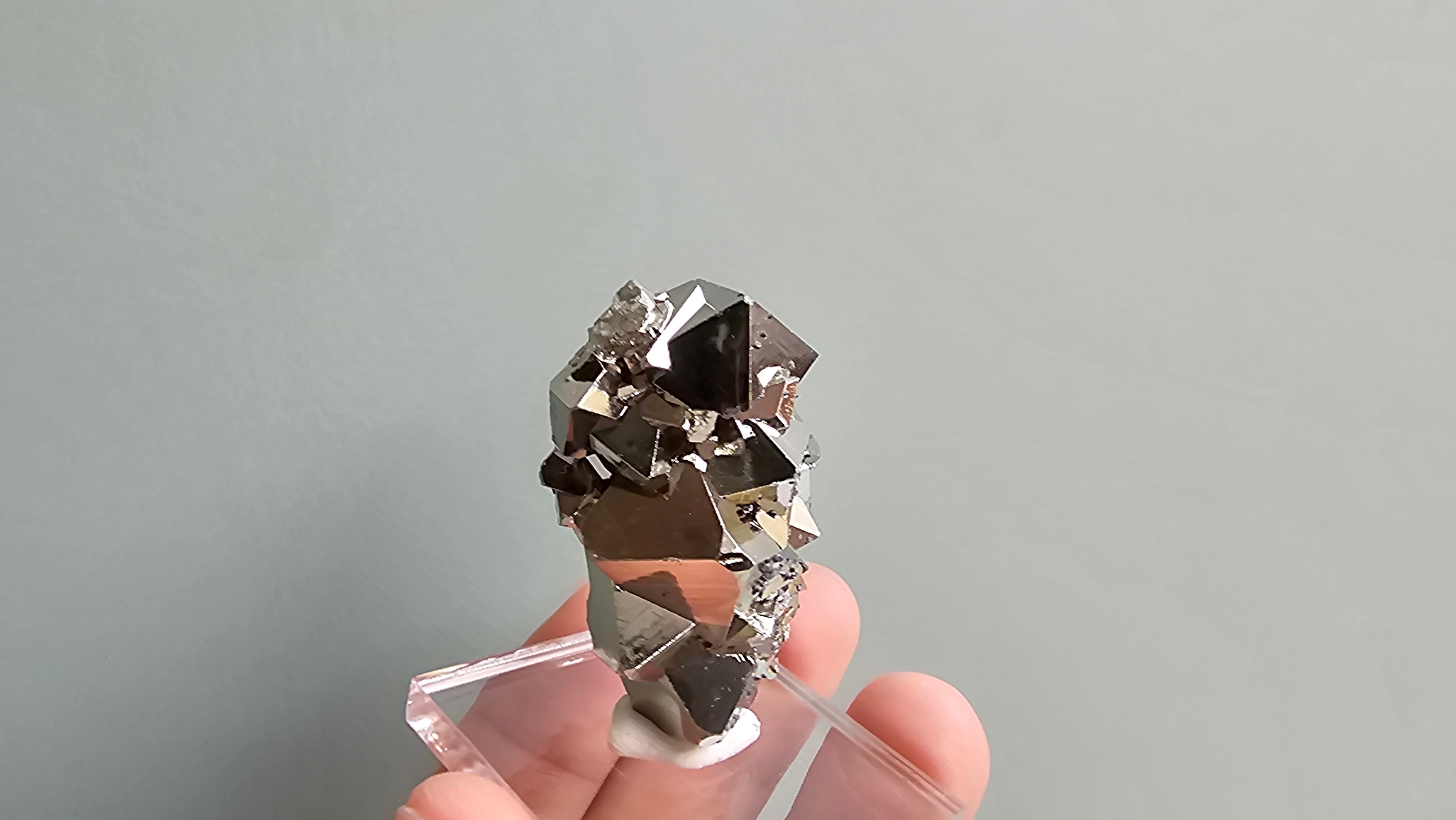 pyrite octahedral
