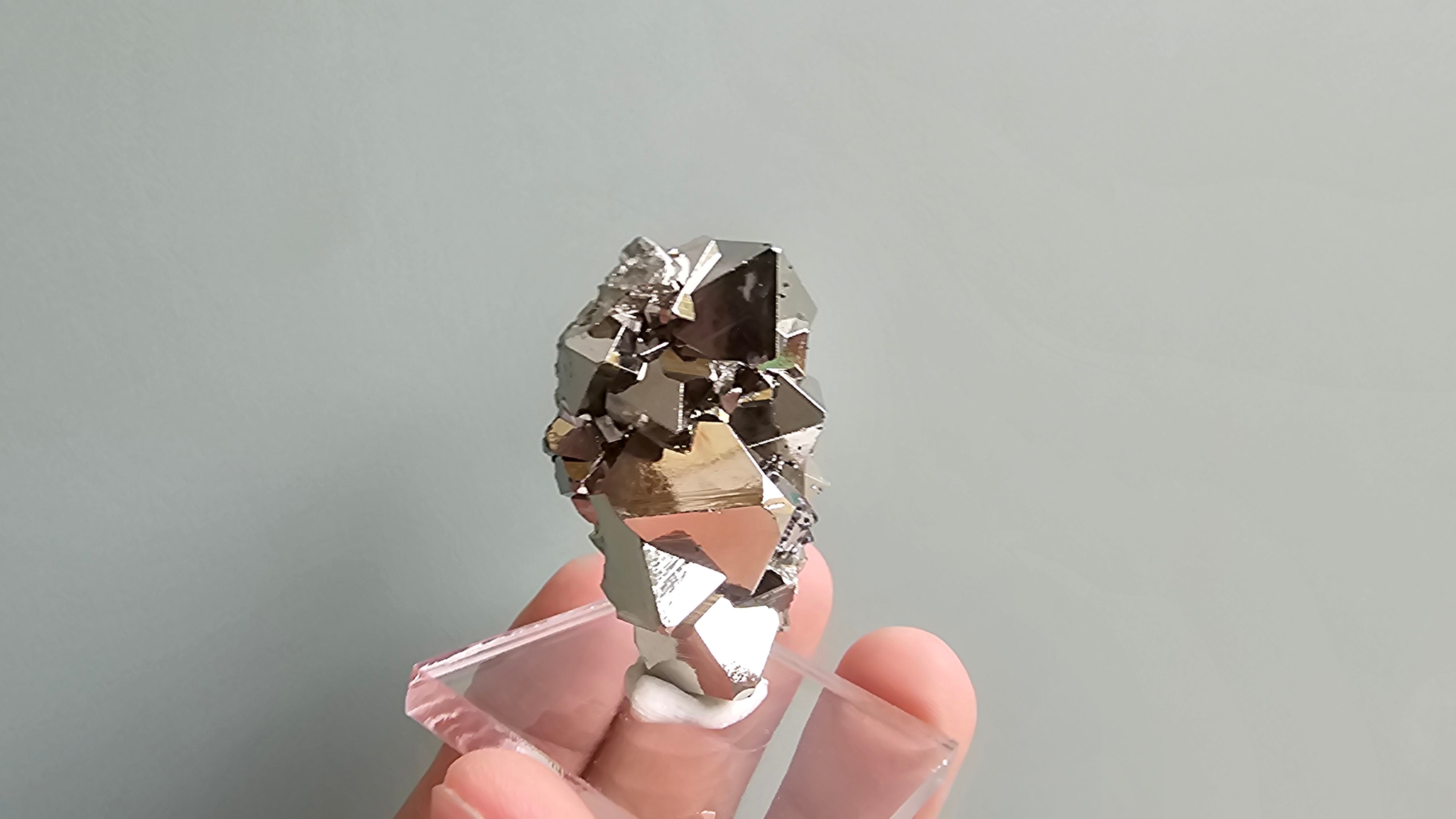 pyrite octahedral