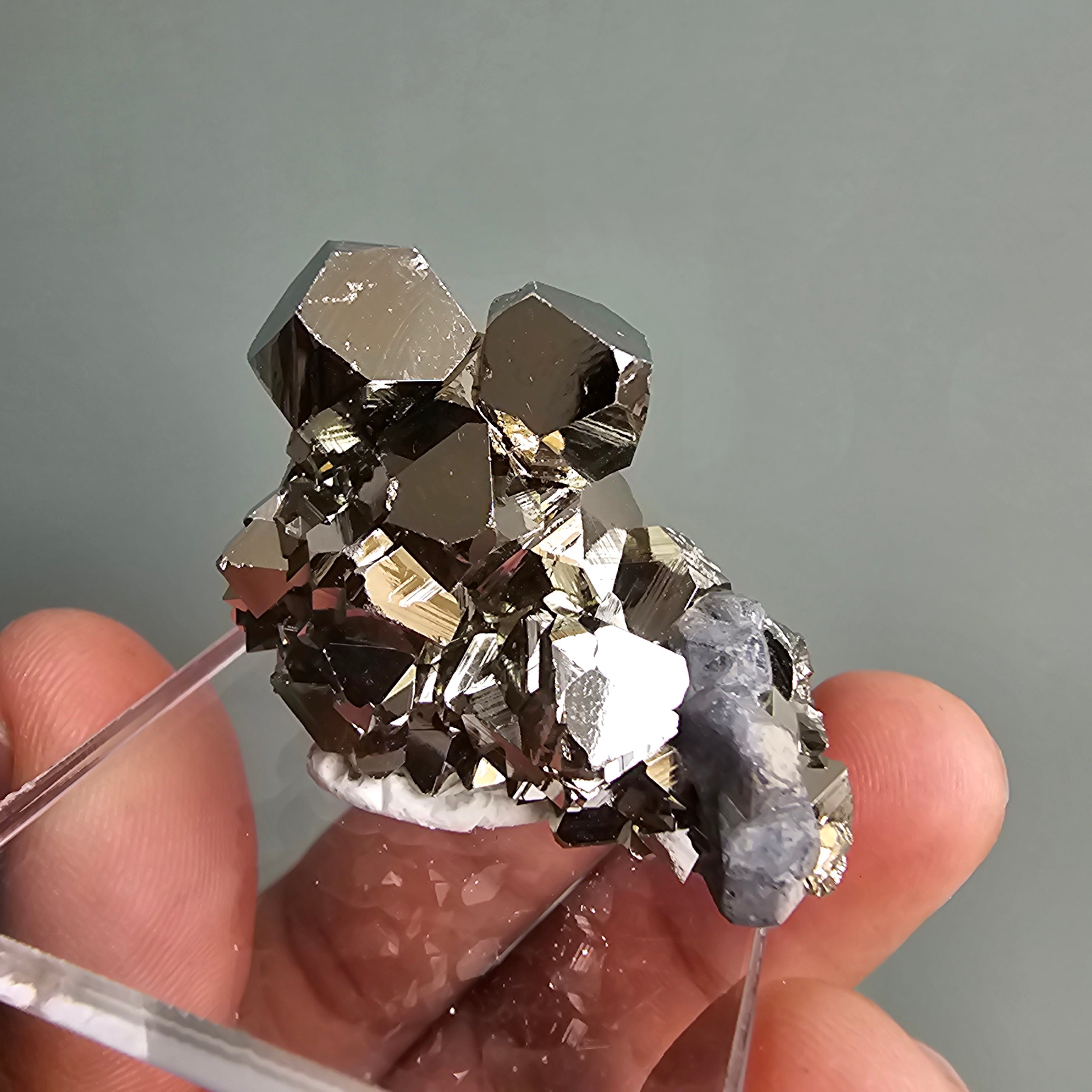 pyrite octahedral