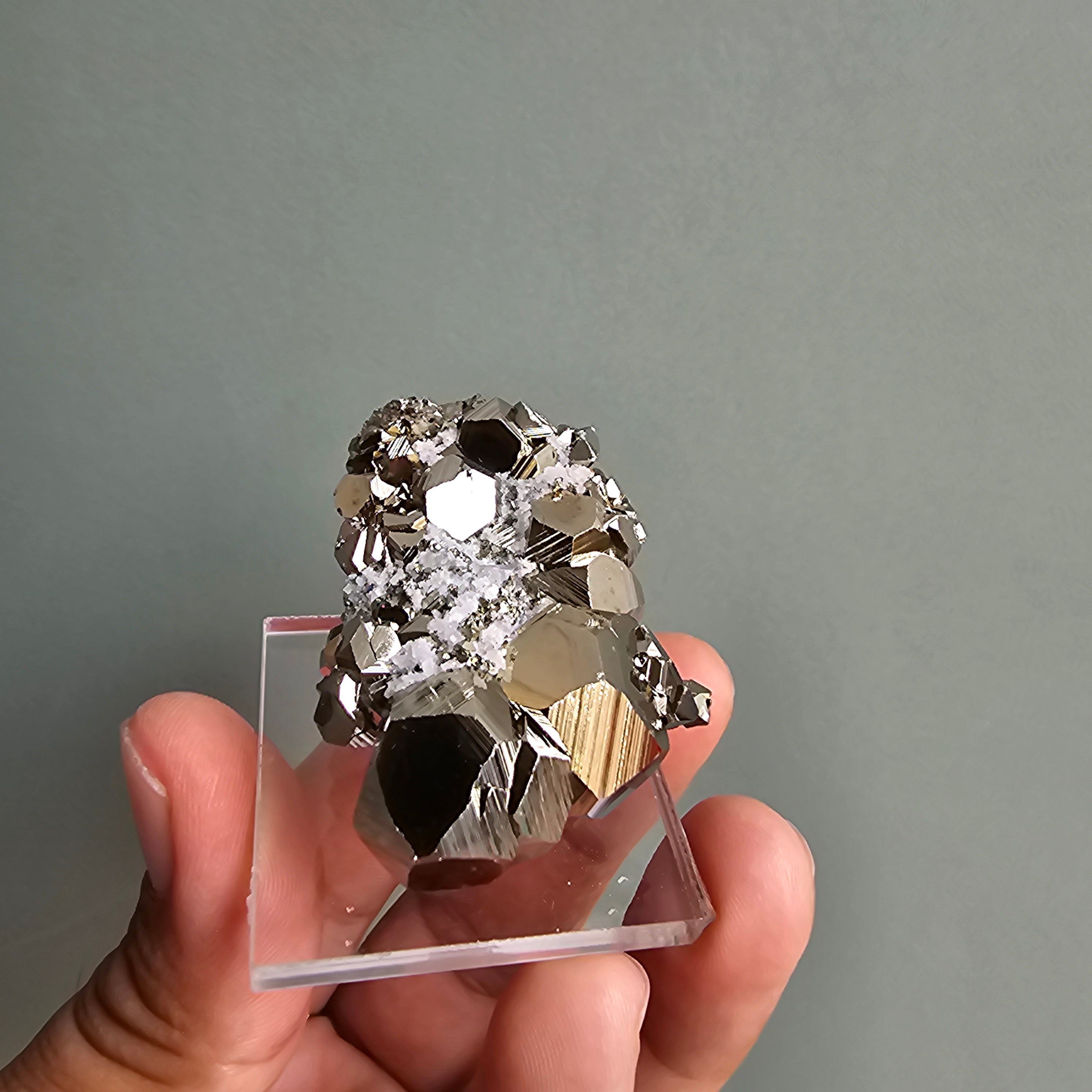 pyrite octahedral