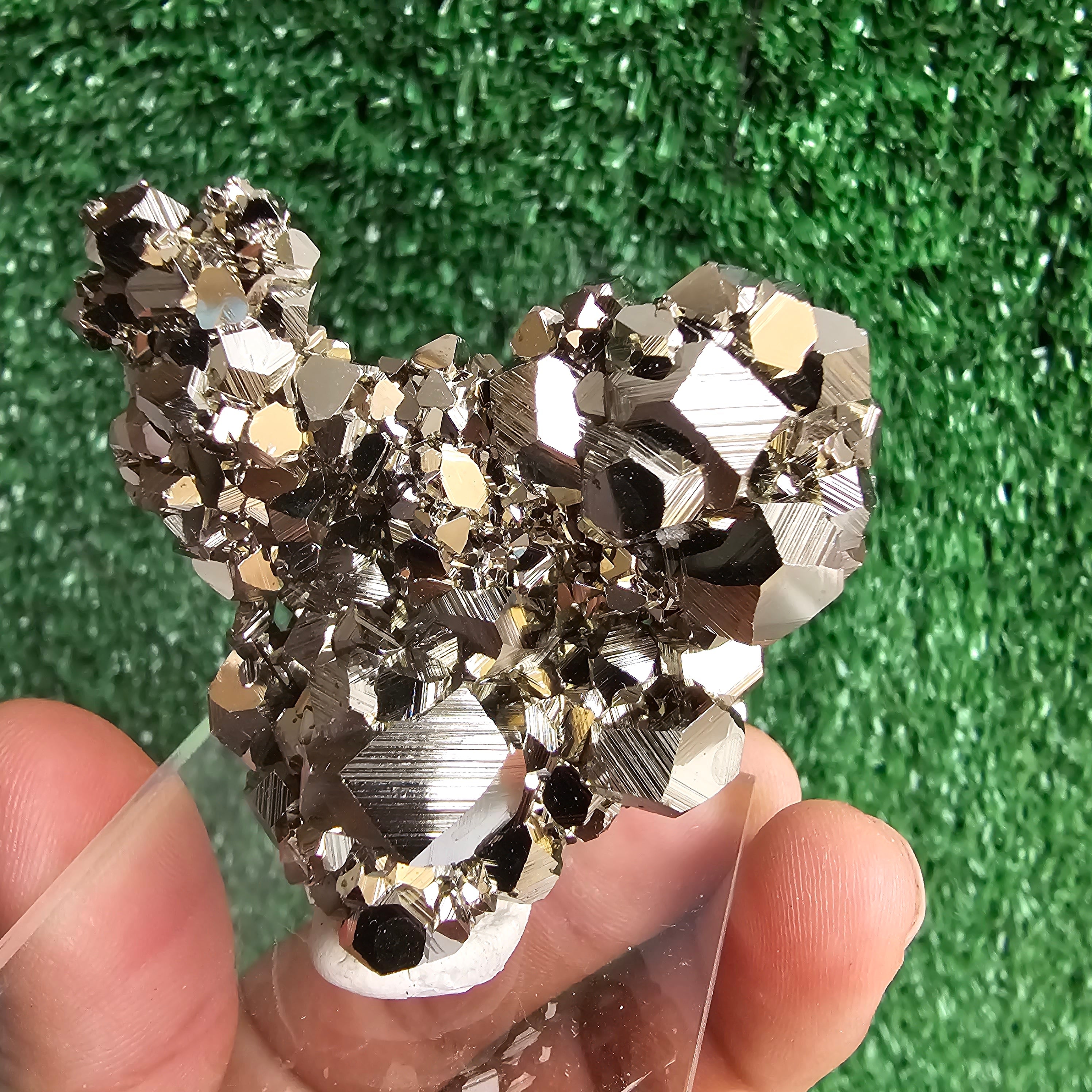 Pyrite octahedral