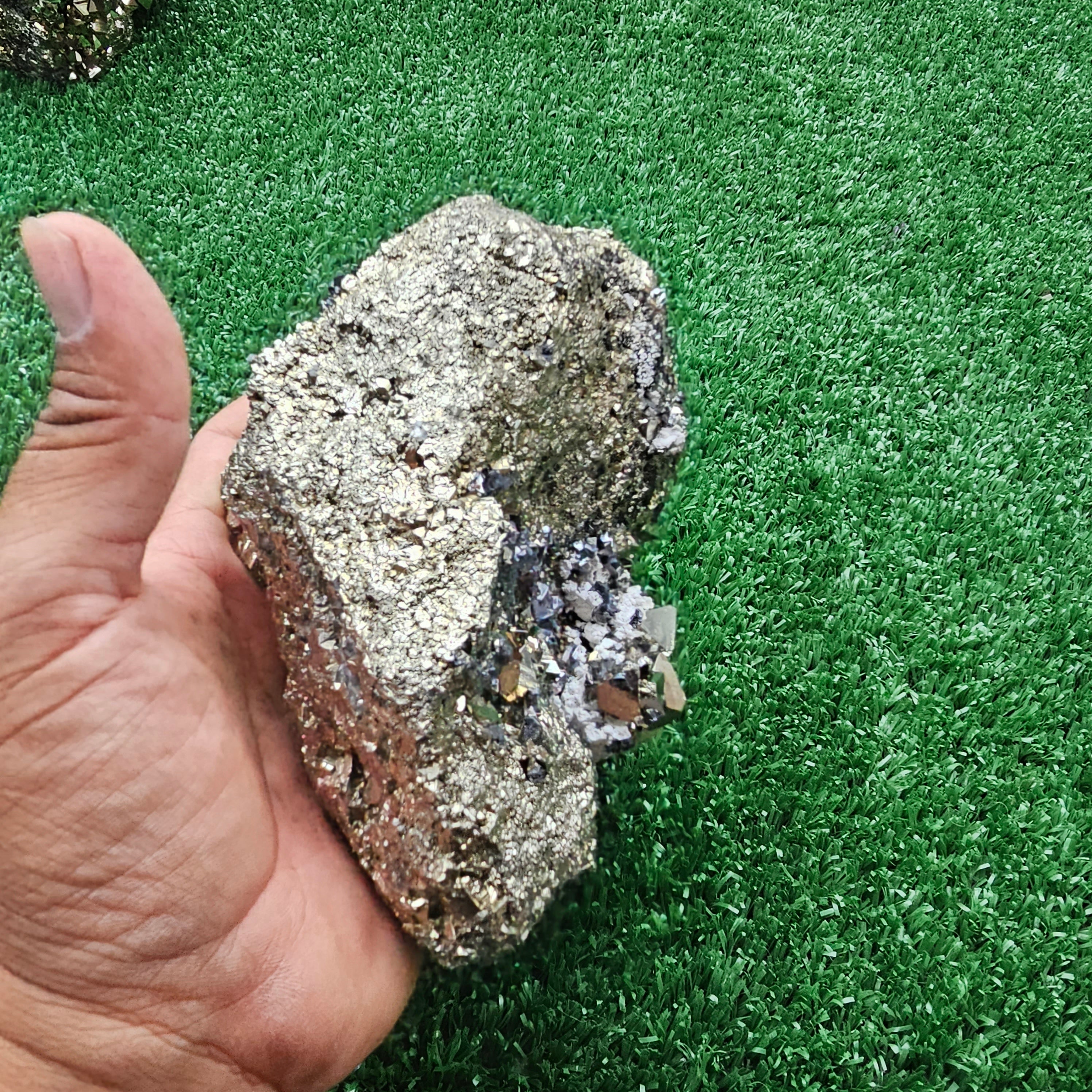 pyrite Octahedral