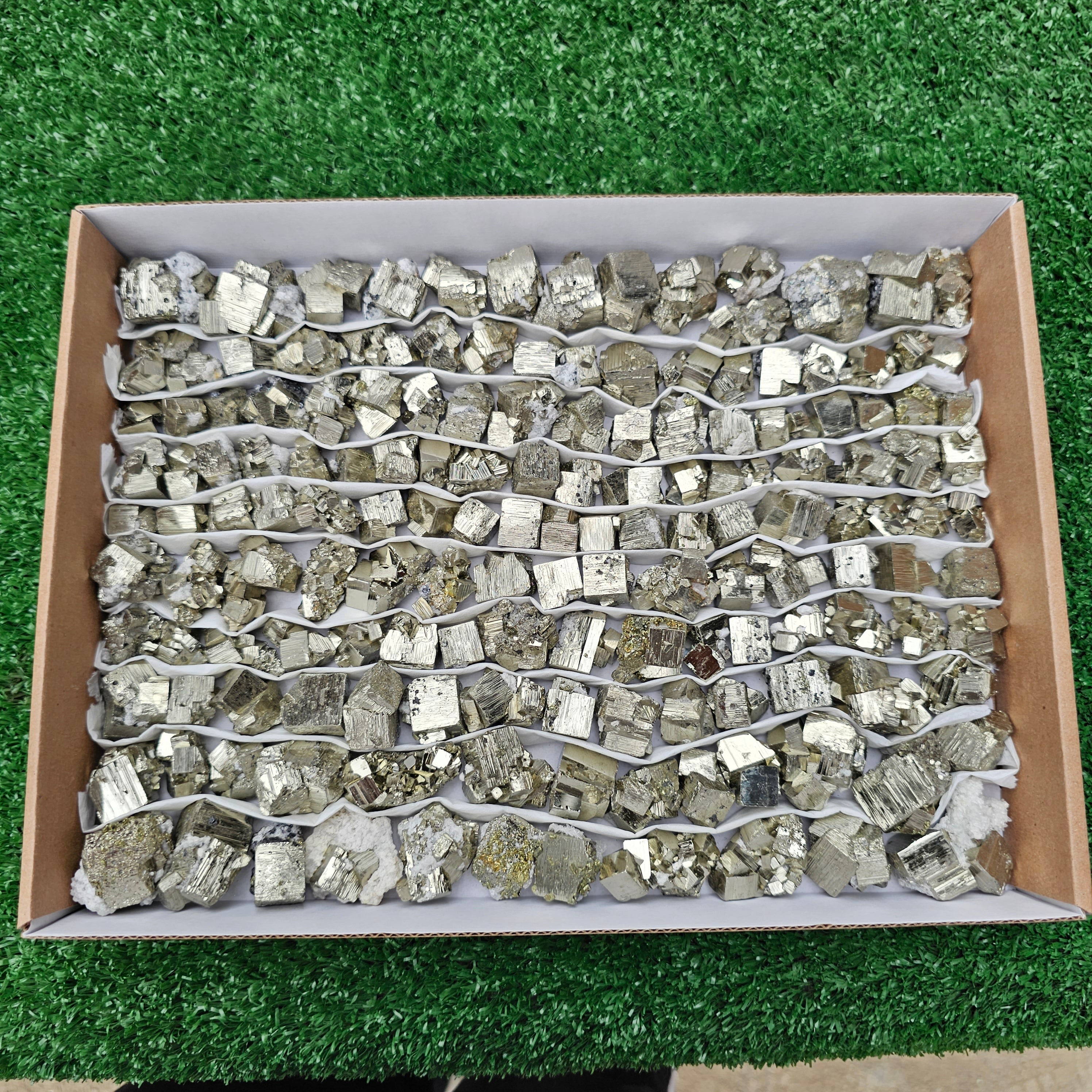 156 pc pyrite Cubic box