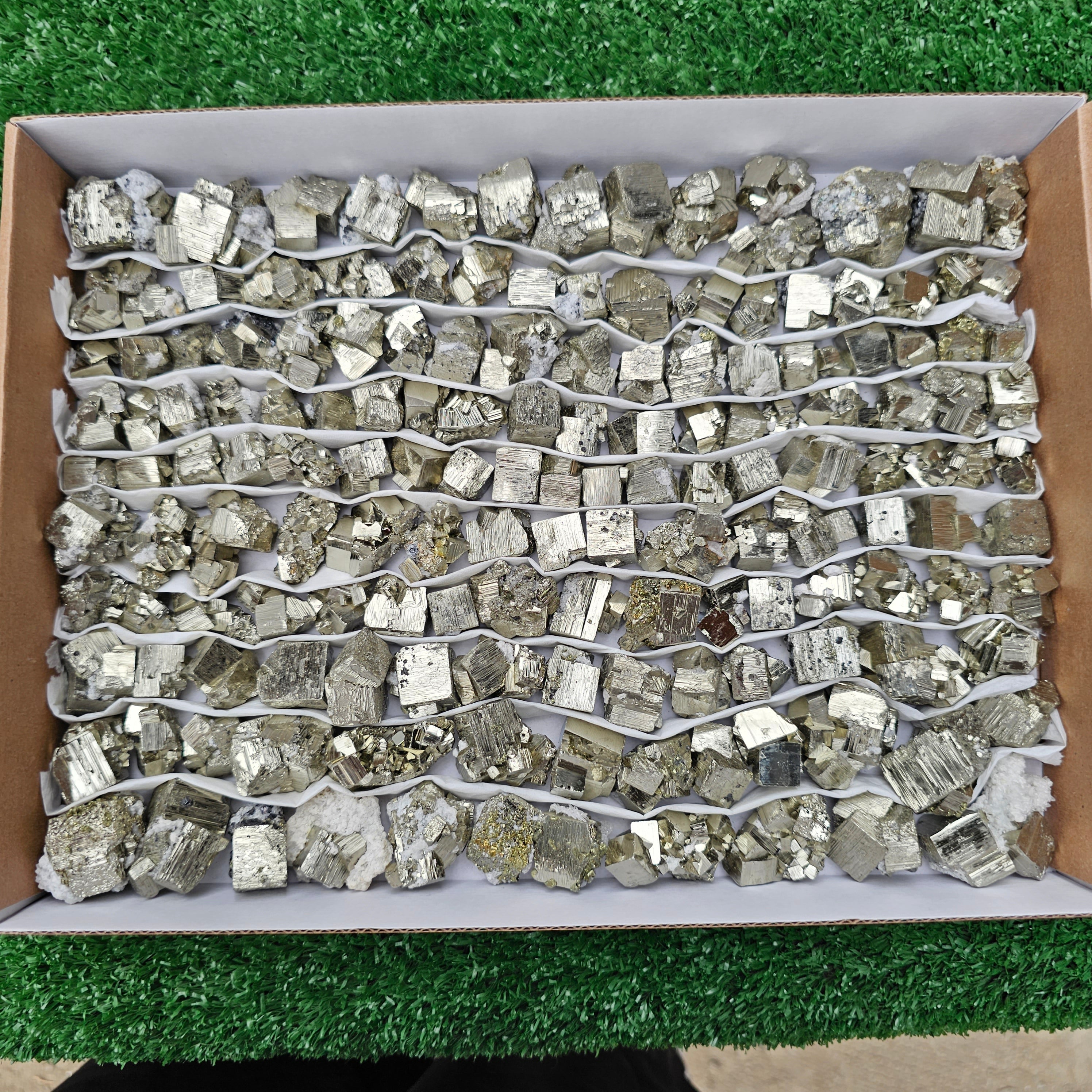156 pc pyrite Cubic box