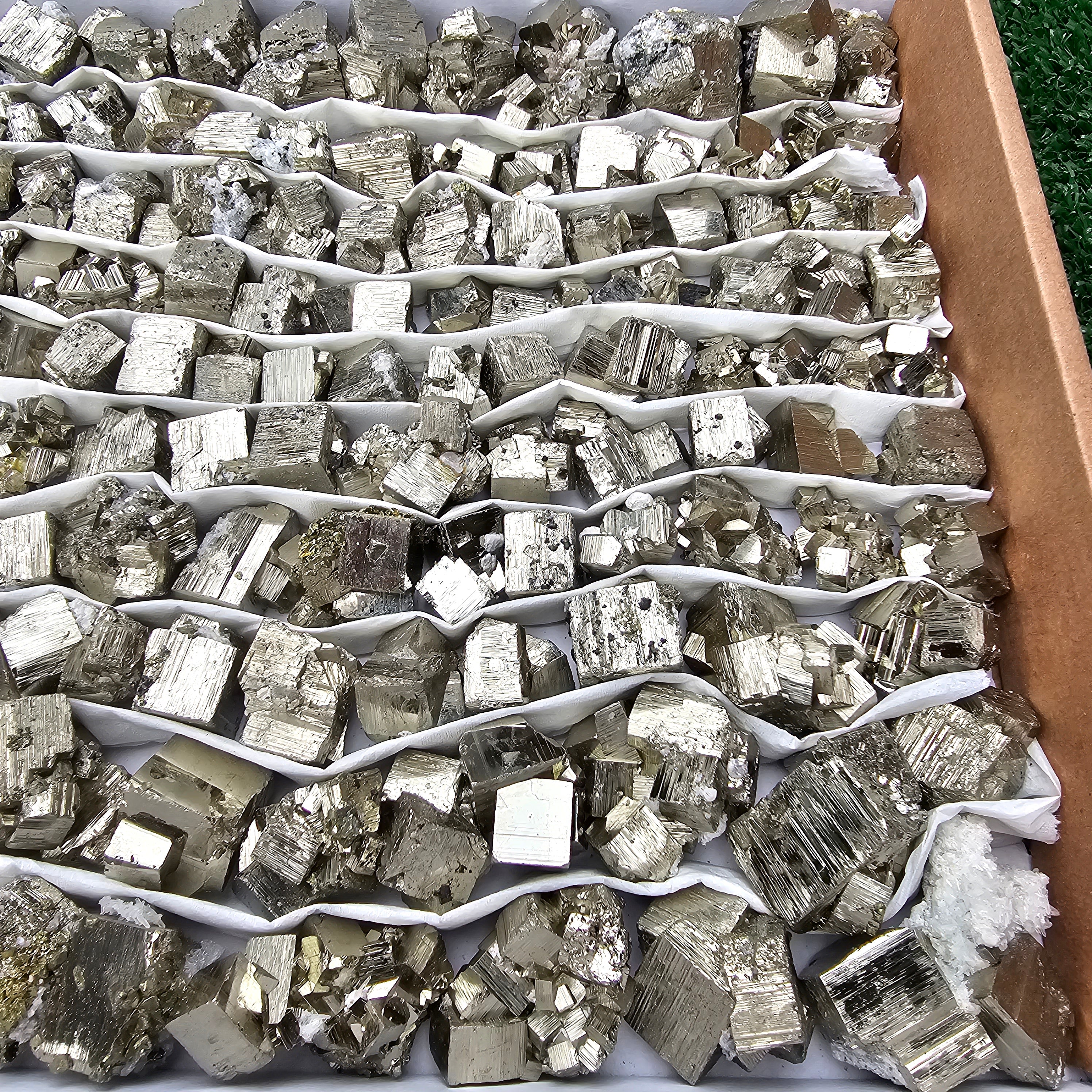 156 pc pyrite Cubic box