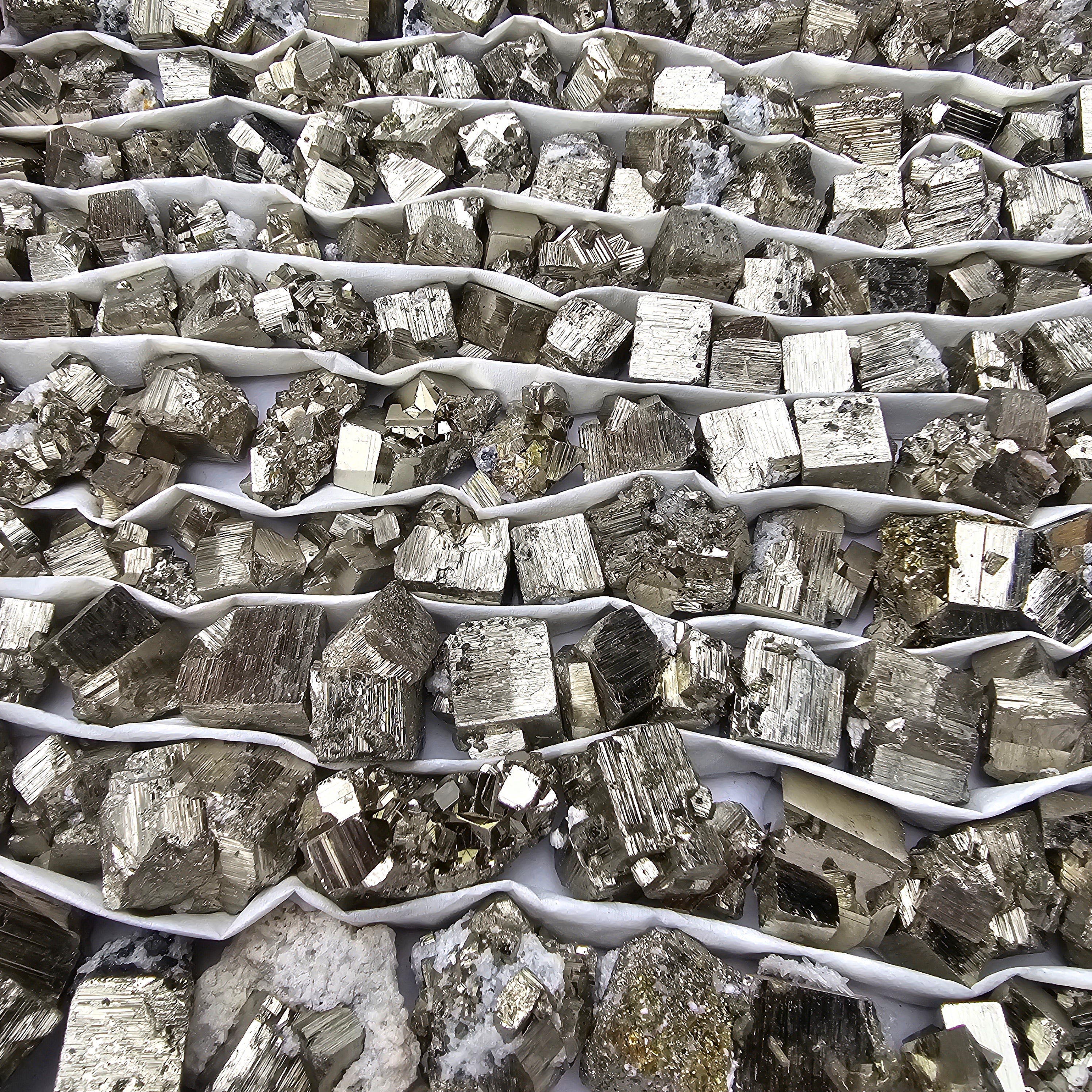 156 pc pyrite Cubic box