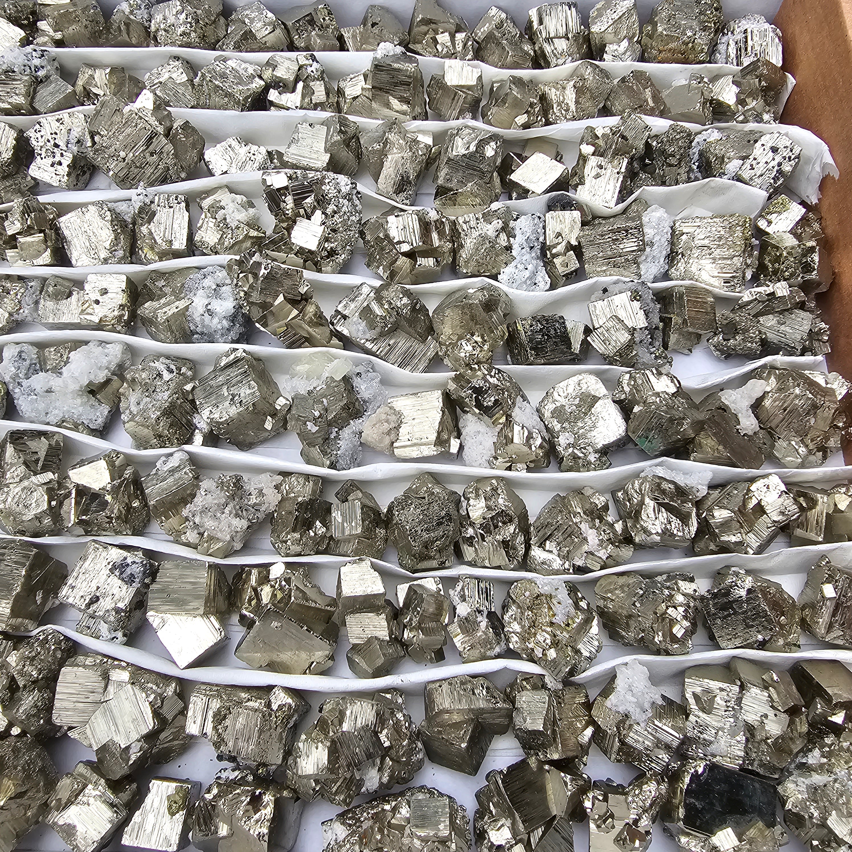 130 pc pyrite Cubic box