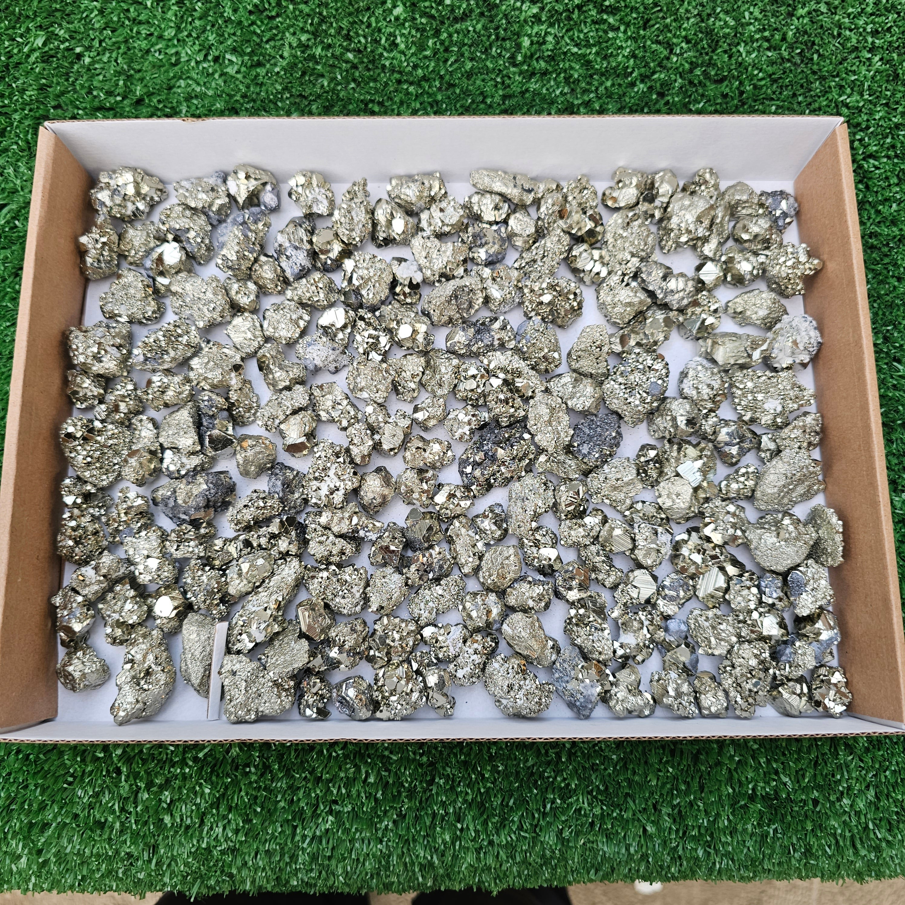 186 pc pyrite octahedral