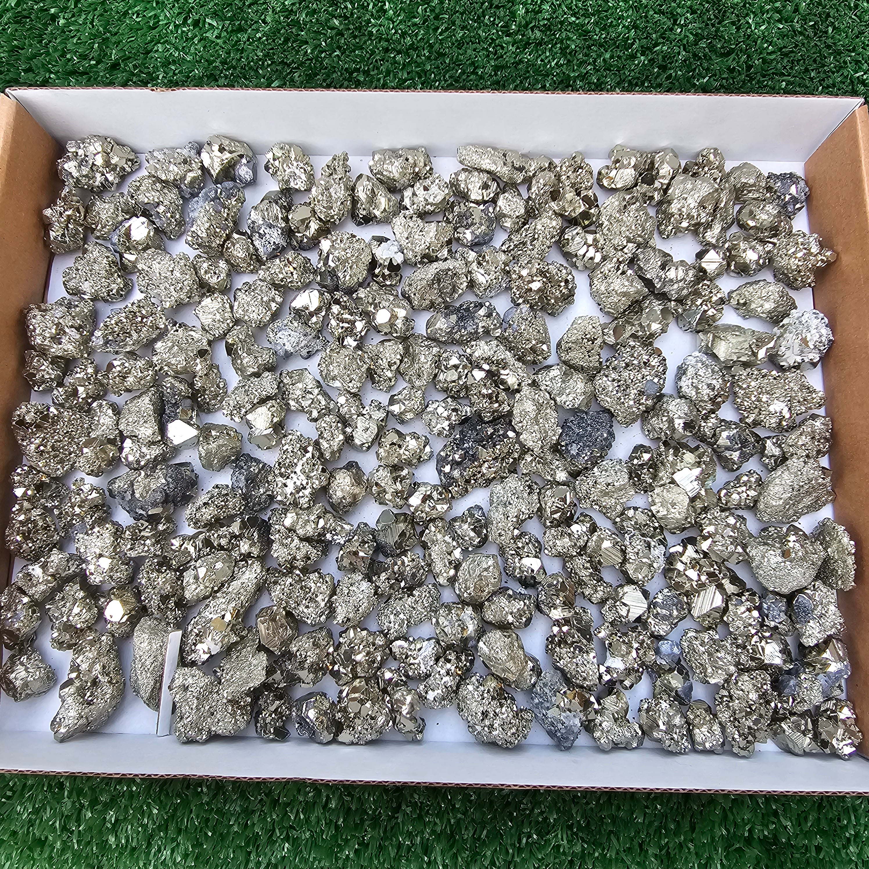 186 pc pyrite octahedral
