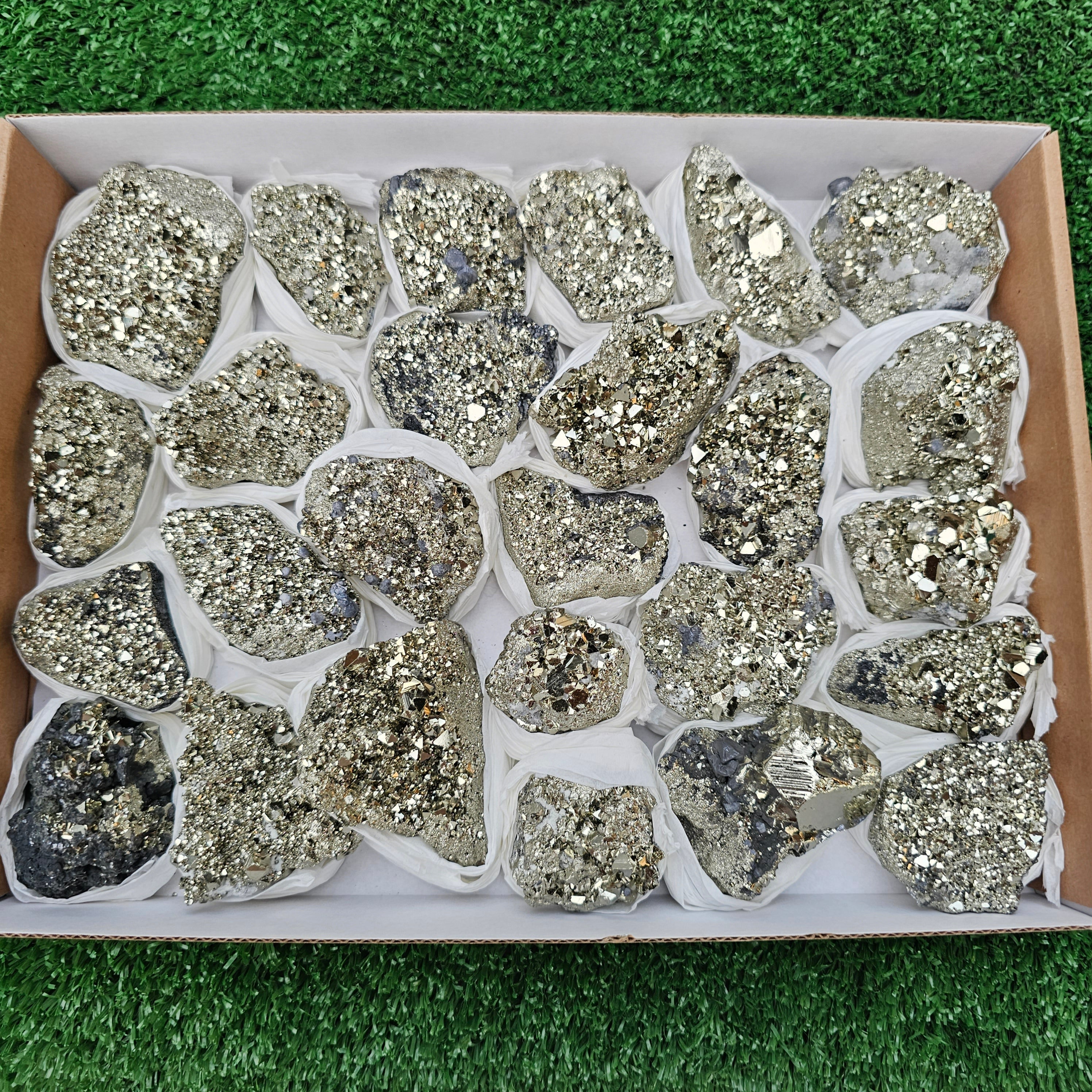 26 pc pyrite octahedral