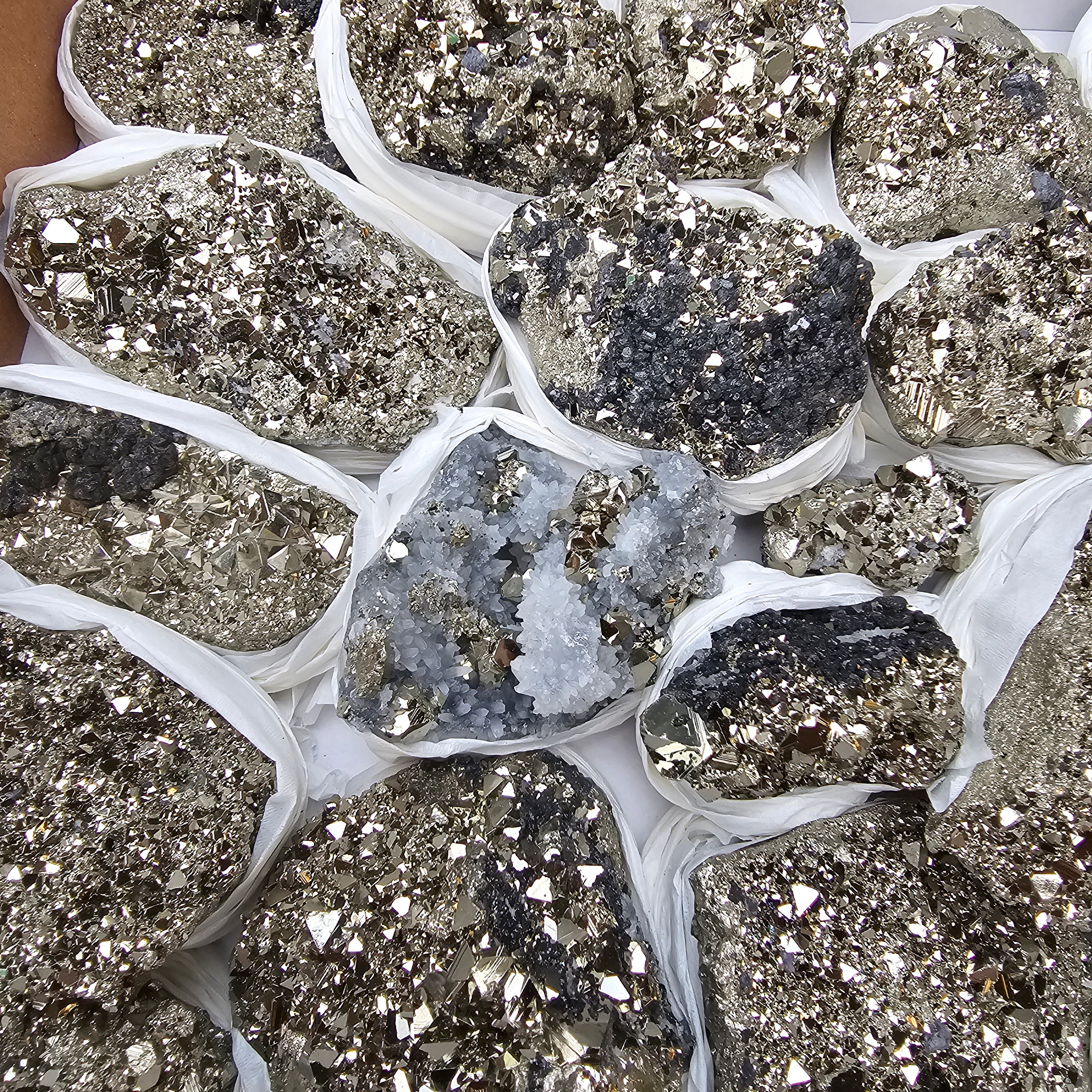 22 pc pyrite octahedral
