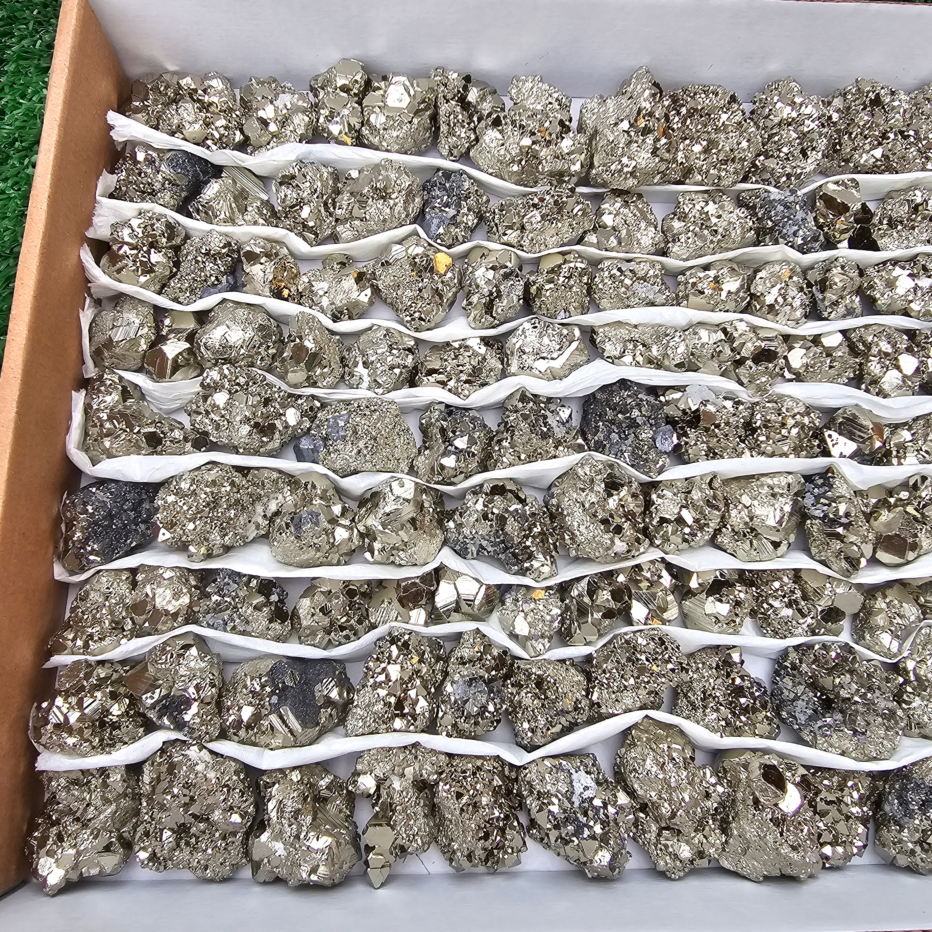 120 pc pyrite octahedral
