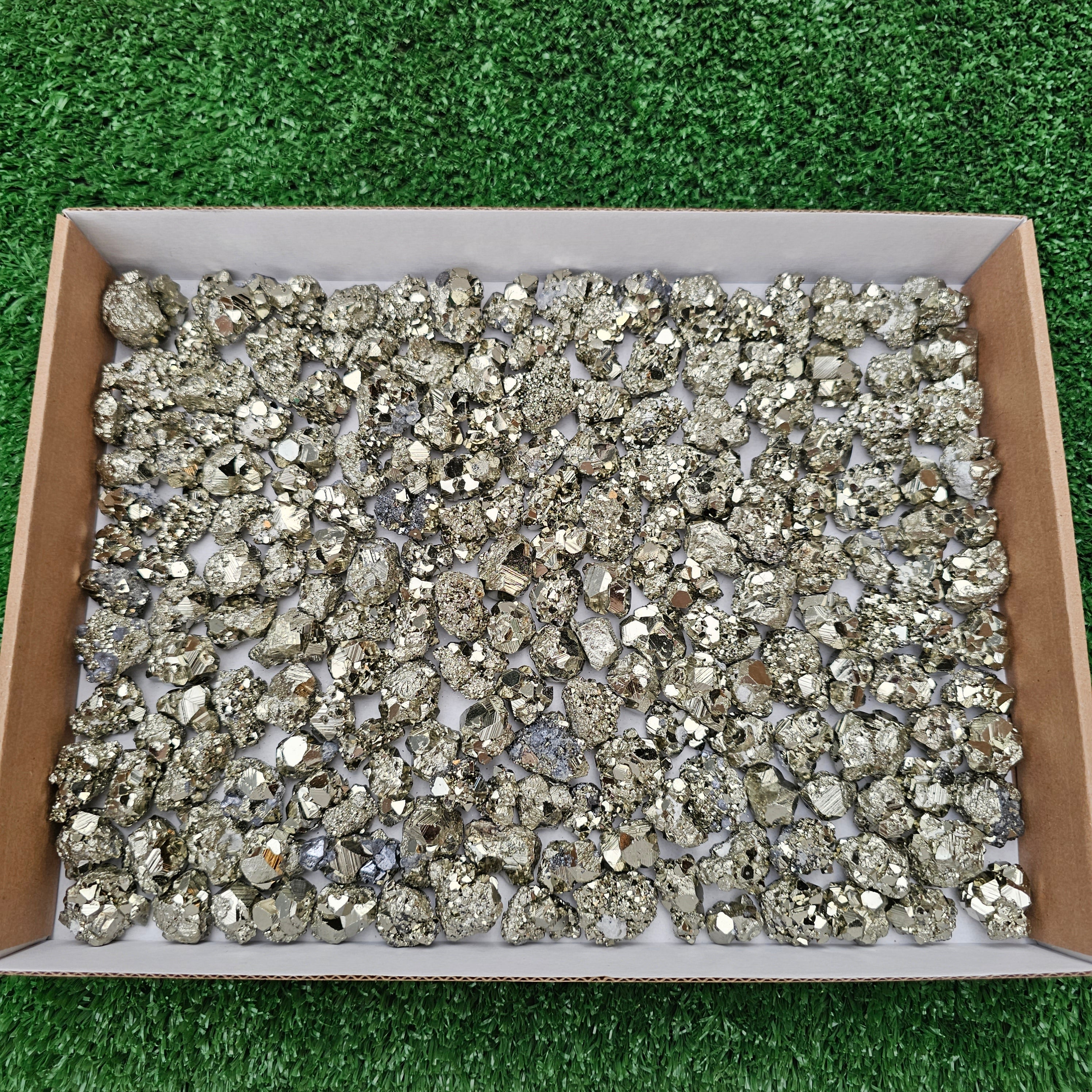 192 pc pyrite octahedral