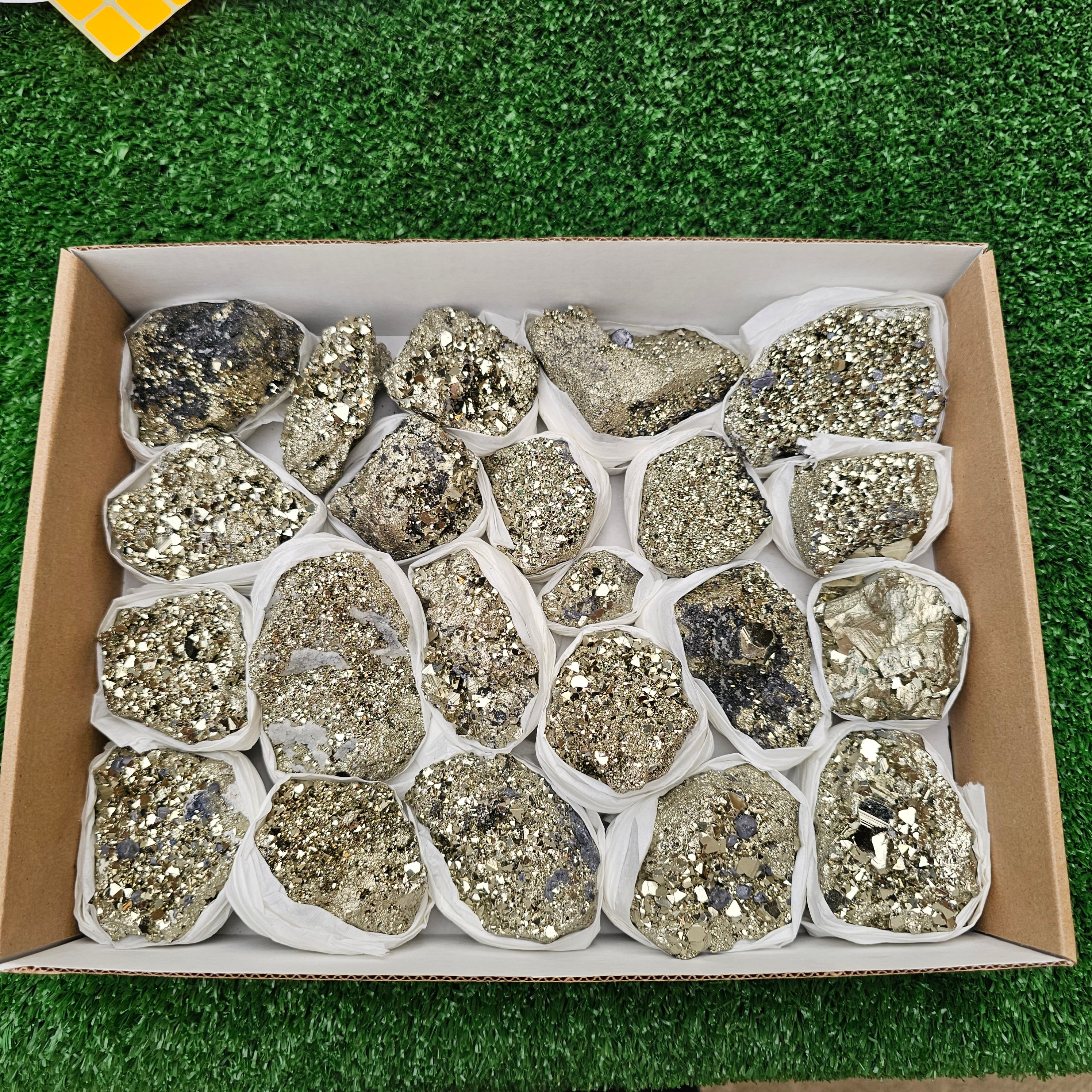 22 pc pyrite octahedral