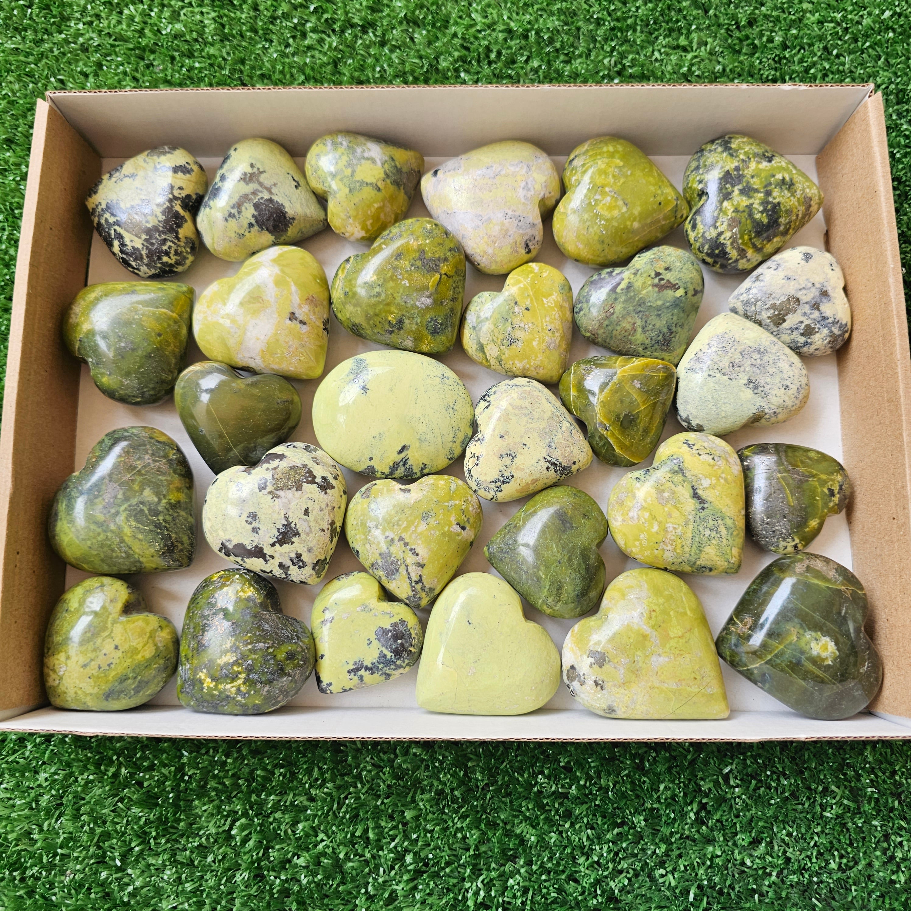 20 pc green serpentine hearts