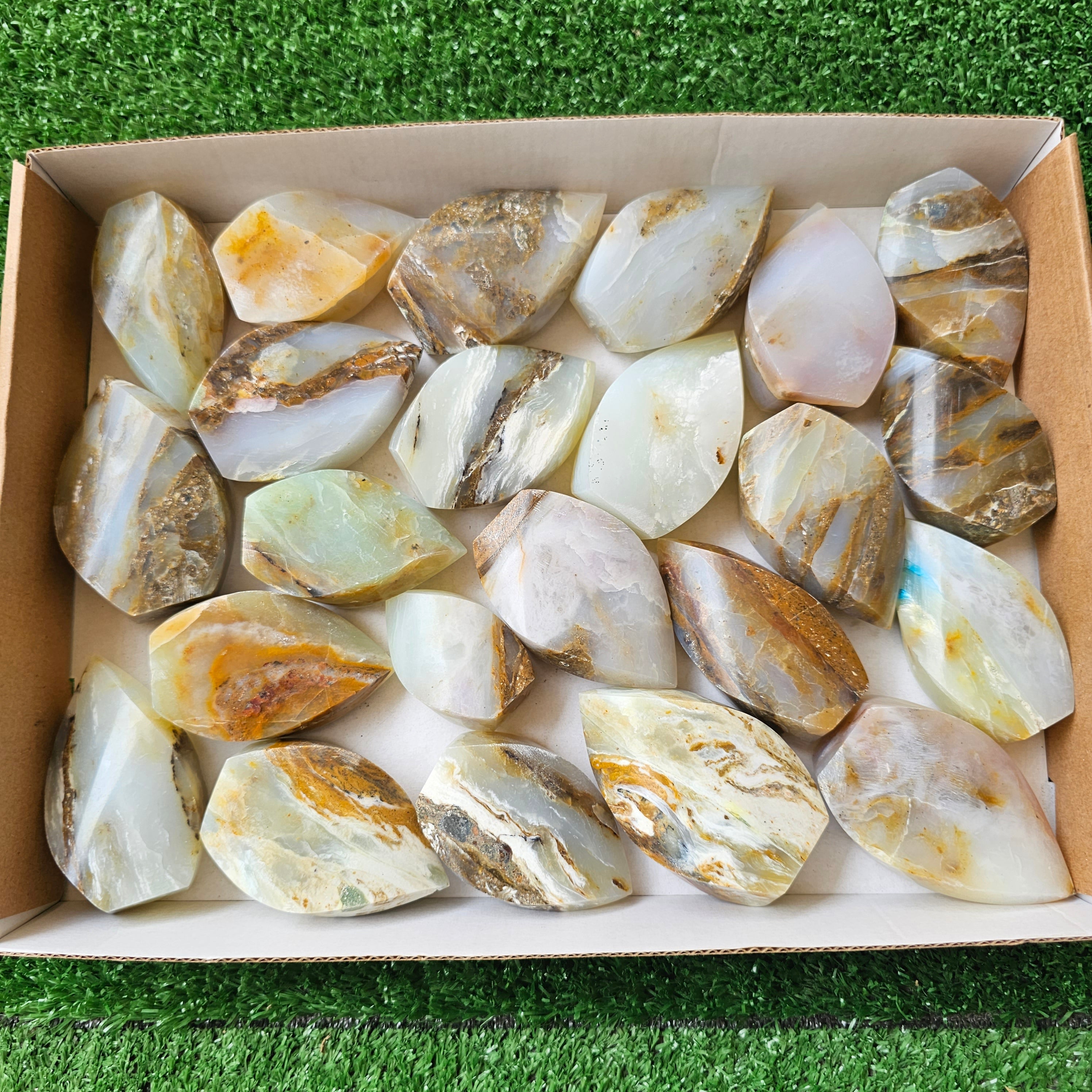 23 pc blue opal flames