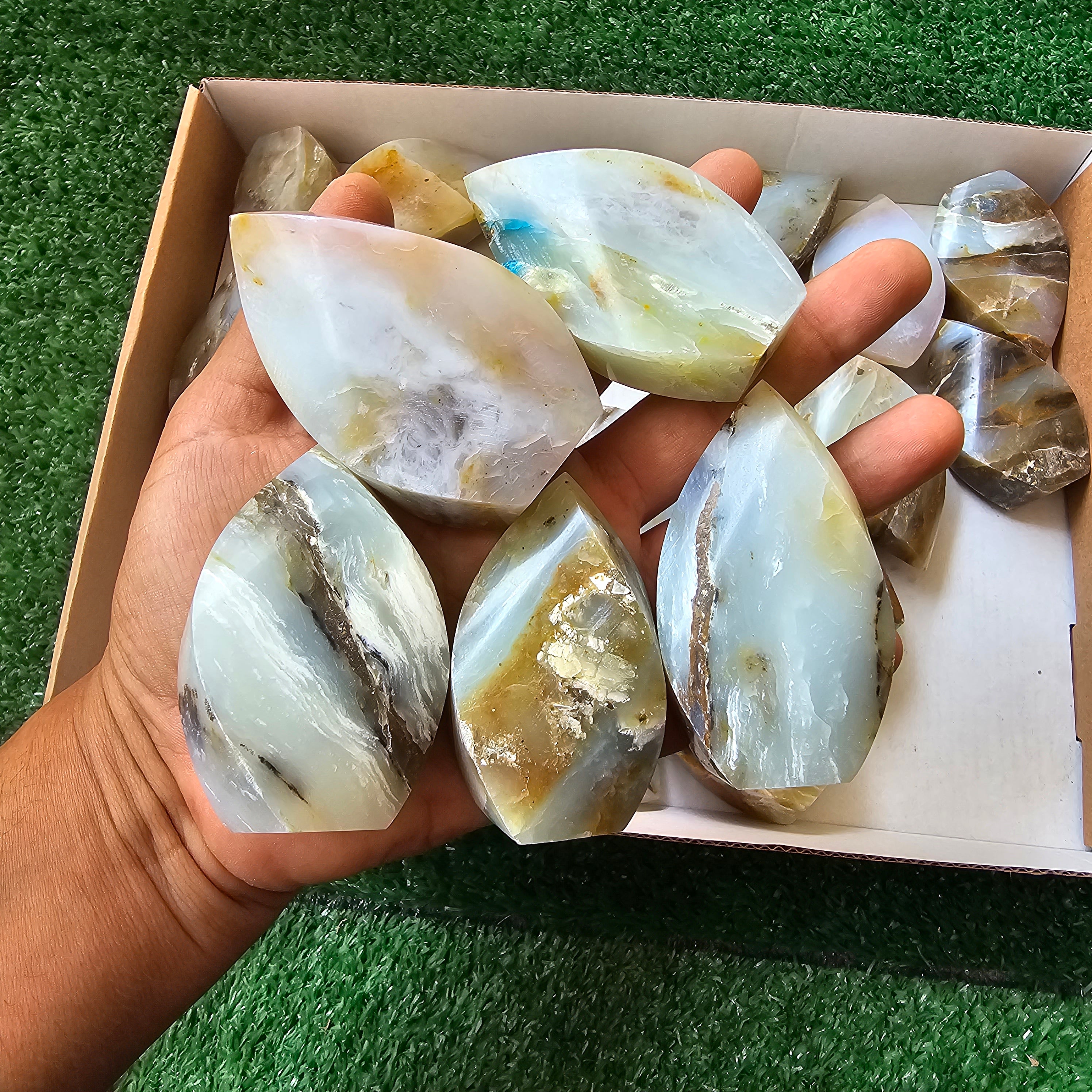 23 pc blue opal flames