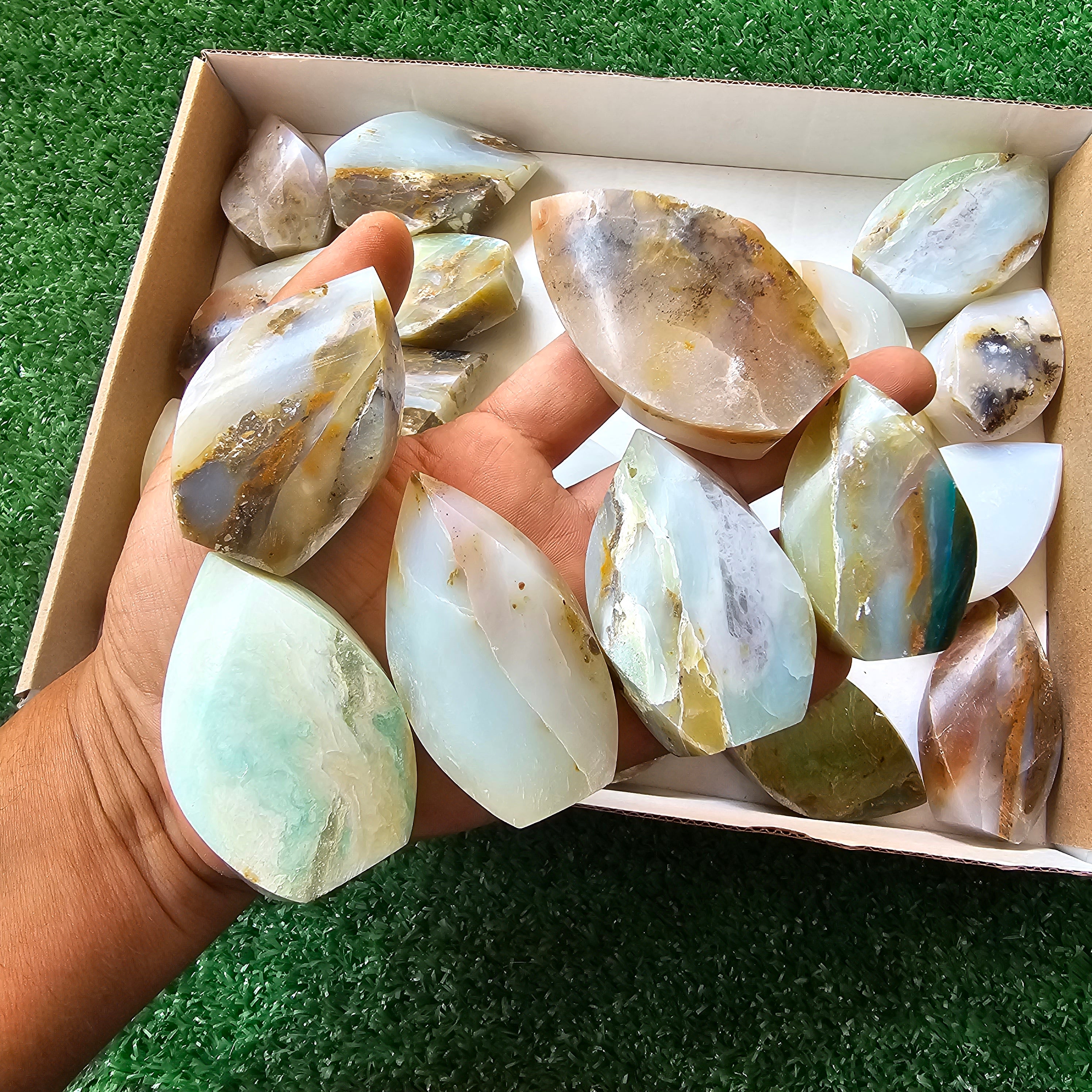 25 pc blue opal flames