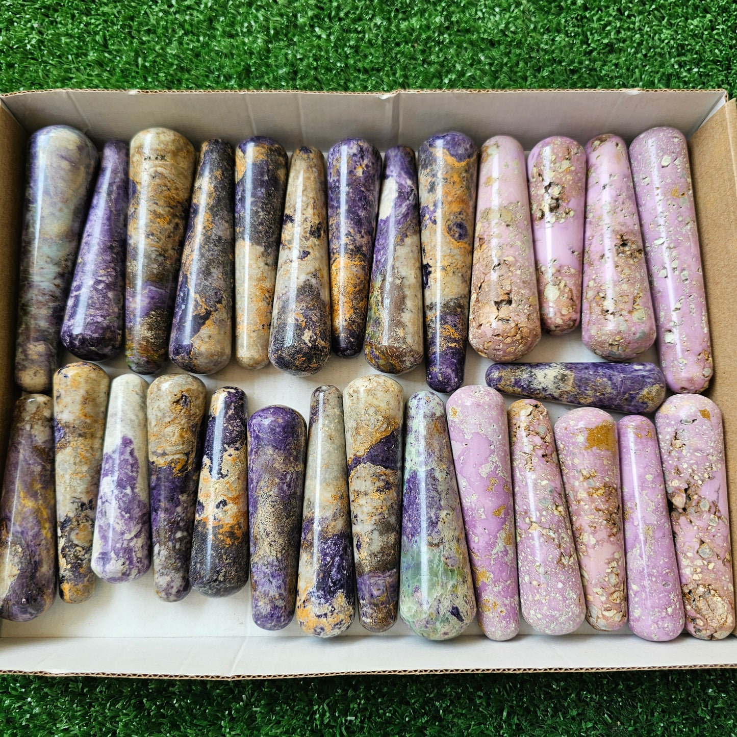 28 pc bolivianite & phosphosiderite wands massage