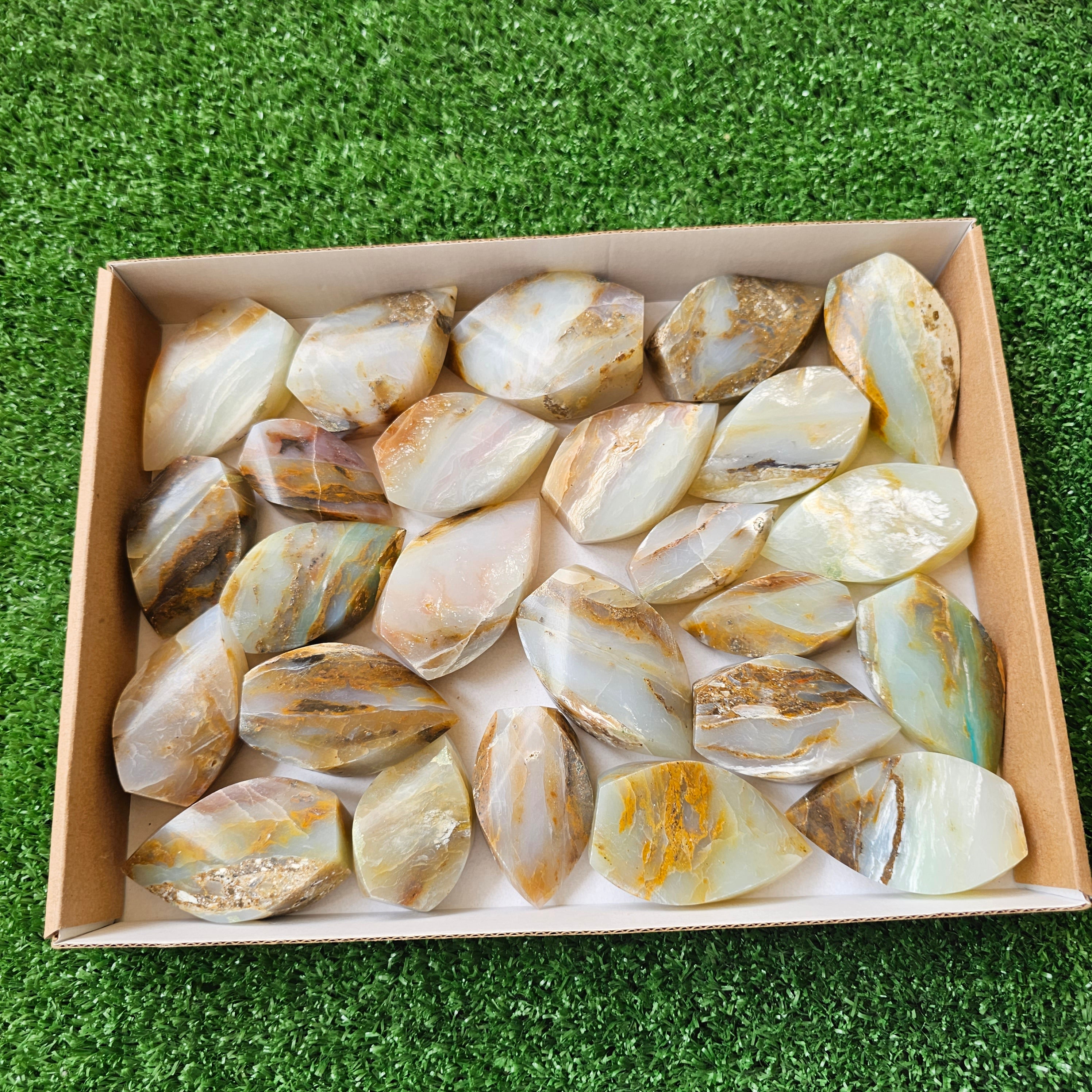 25 pc blue opal flames