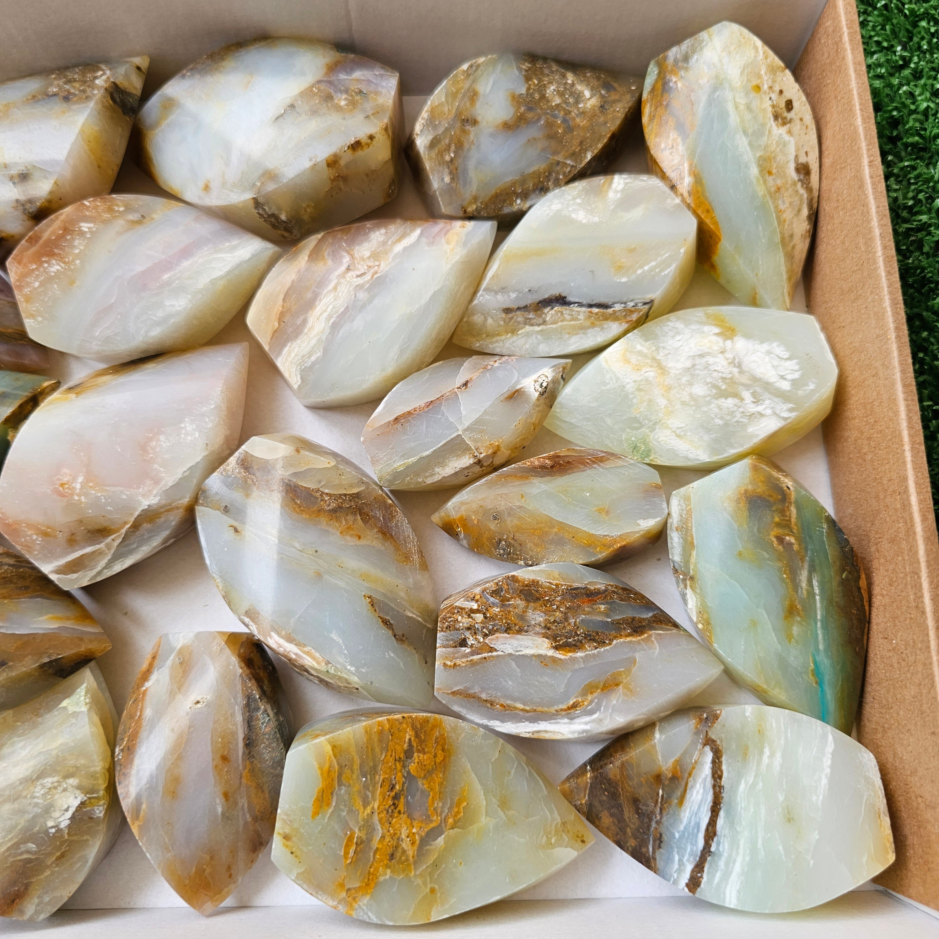 25 pc blue opal flames