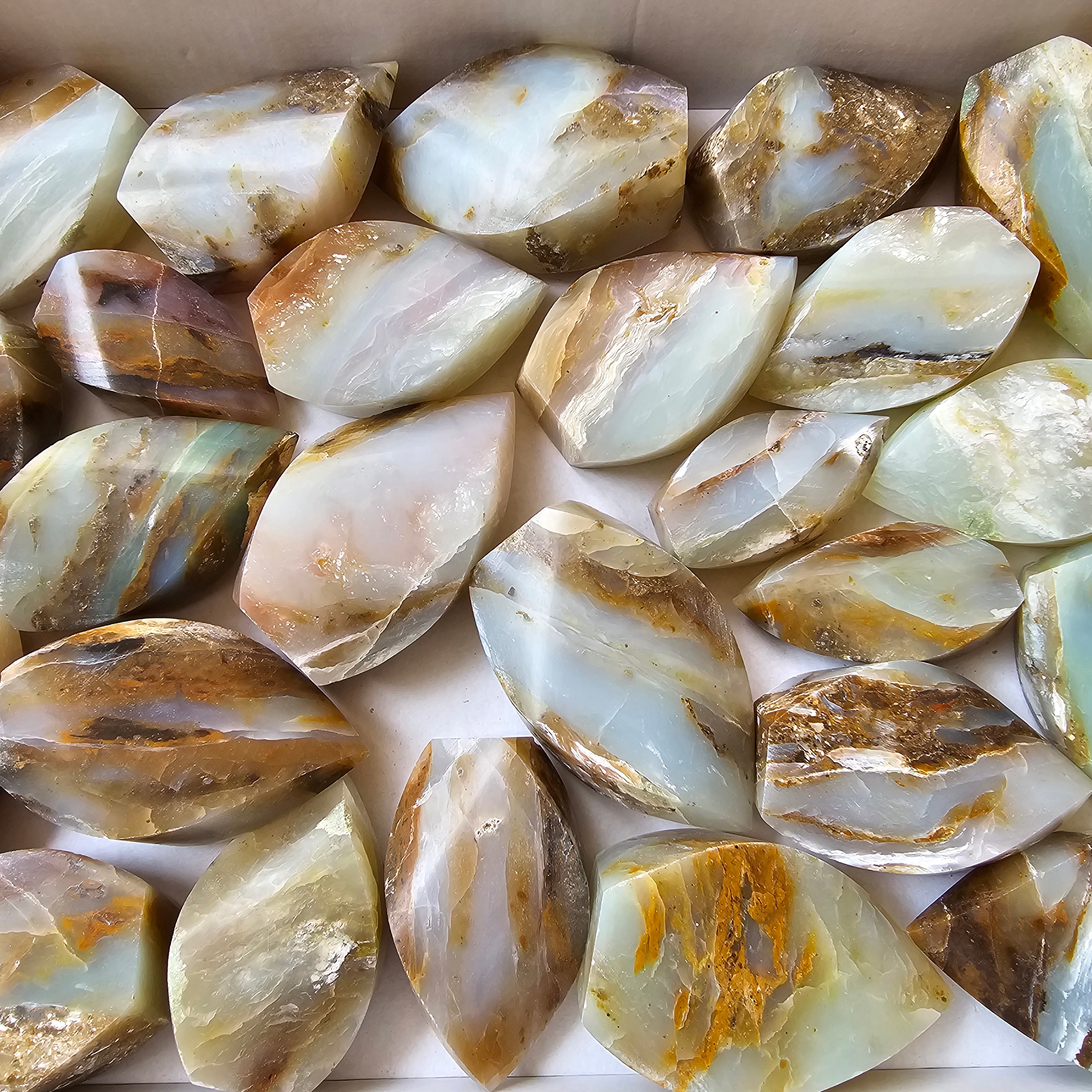 25 pc blue opal flames