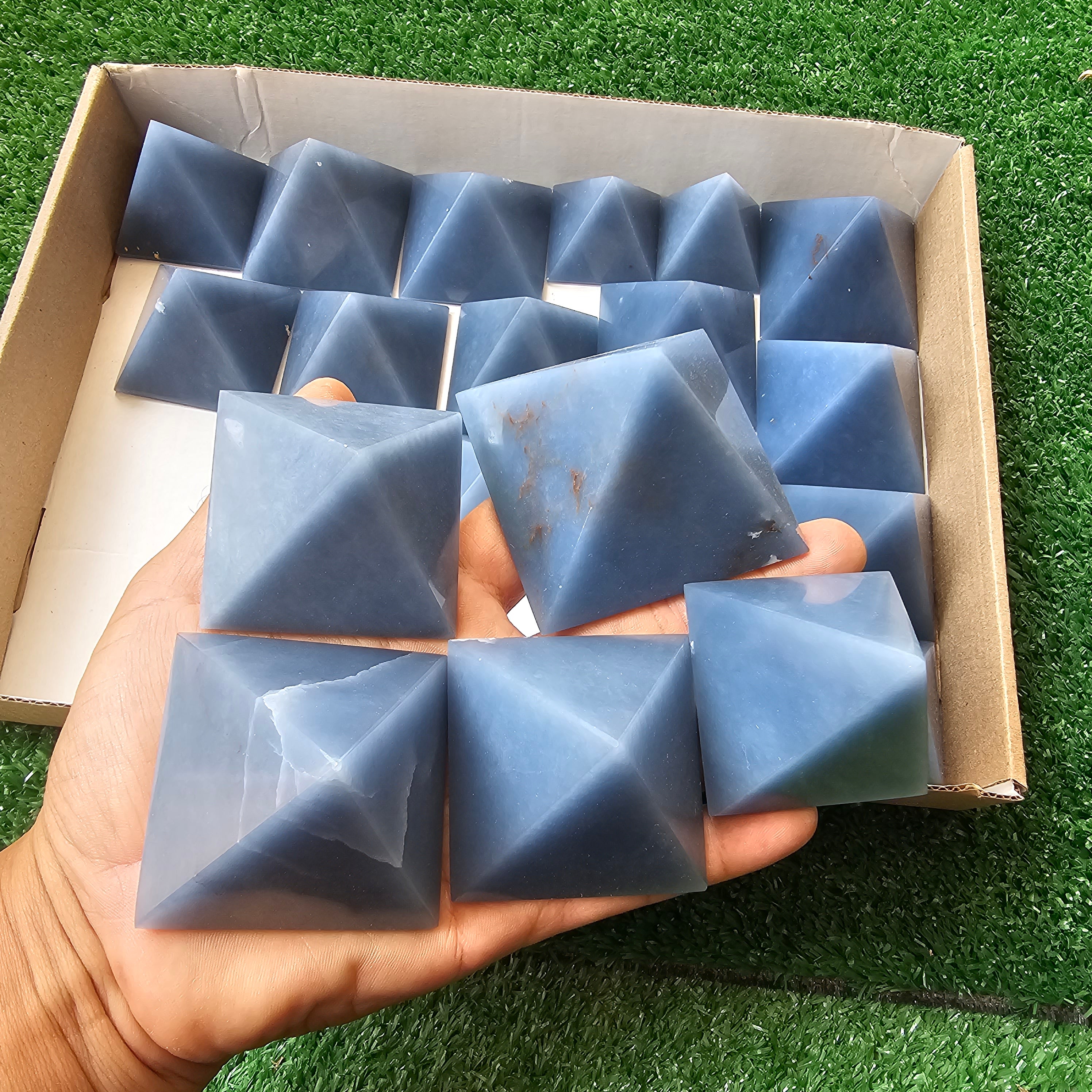 21 pc blue angelite pyramids