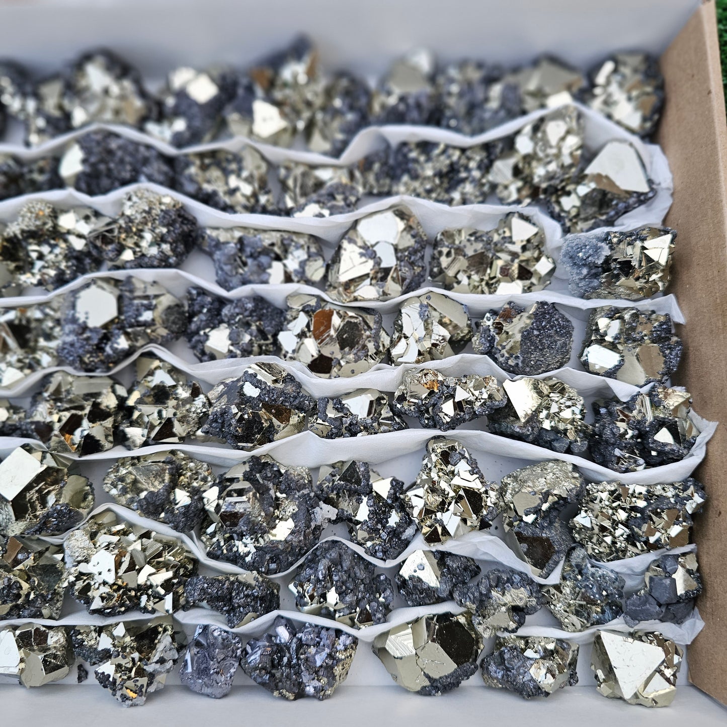 72 pc pyrite octahedral with sphalerite