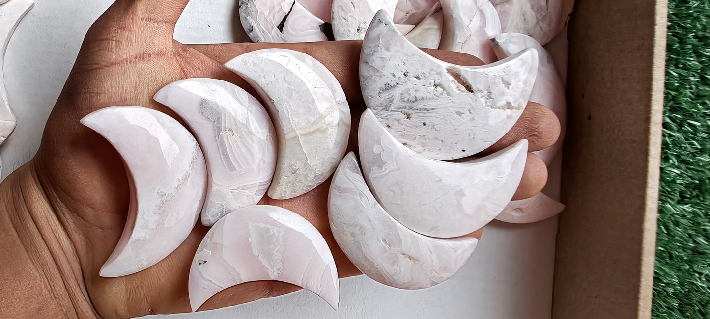 Lot 32 pcs Mangano Moon
