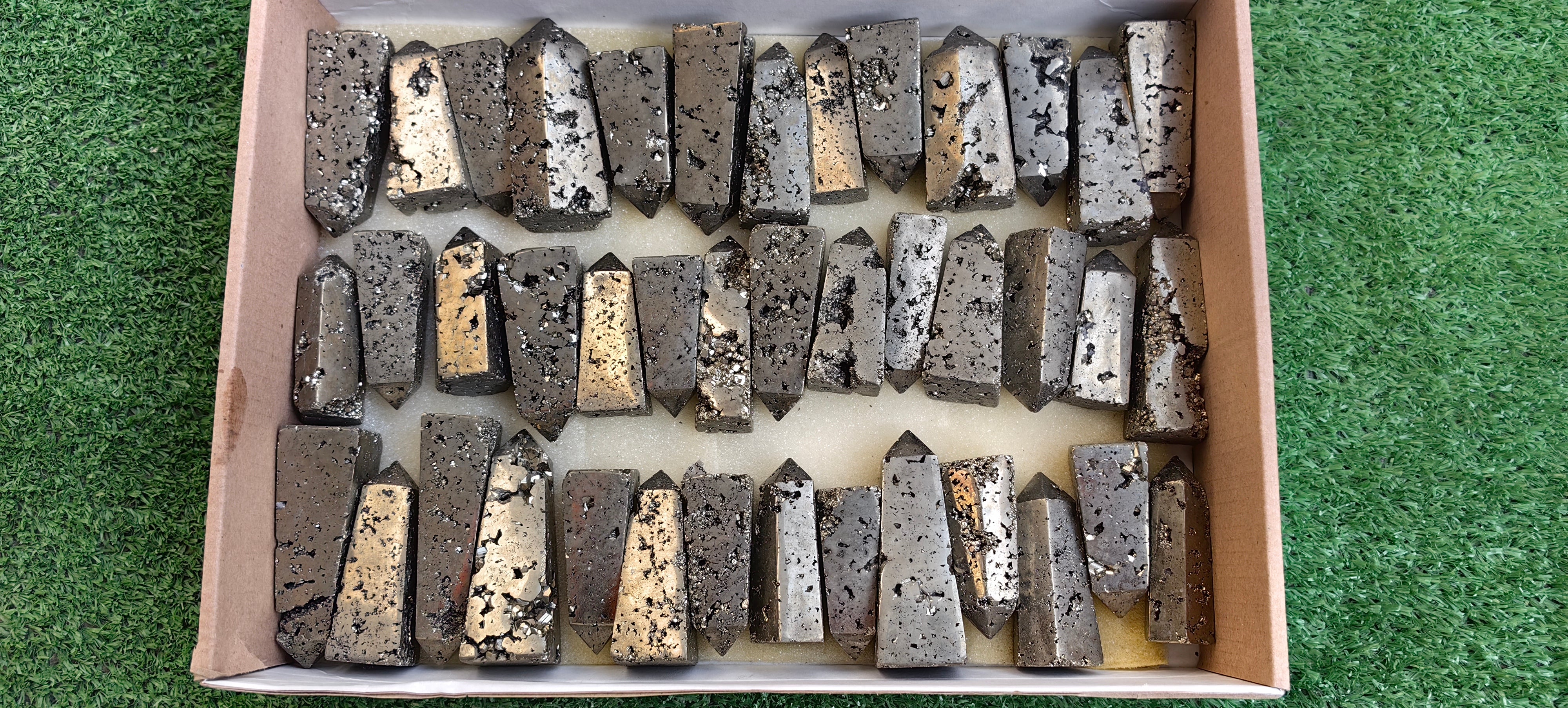 Lot 41 pcs Pyrite tower