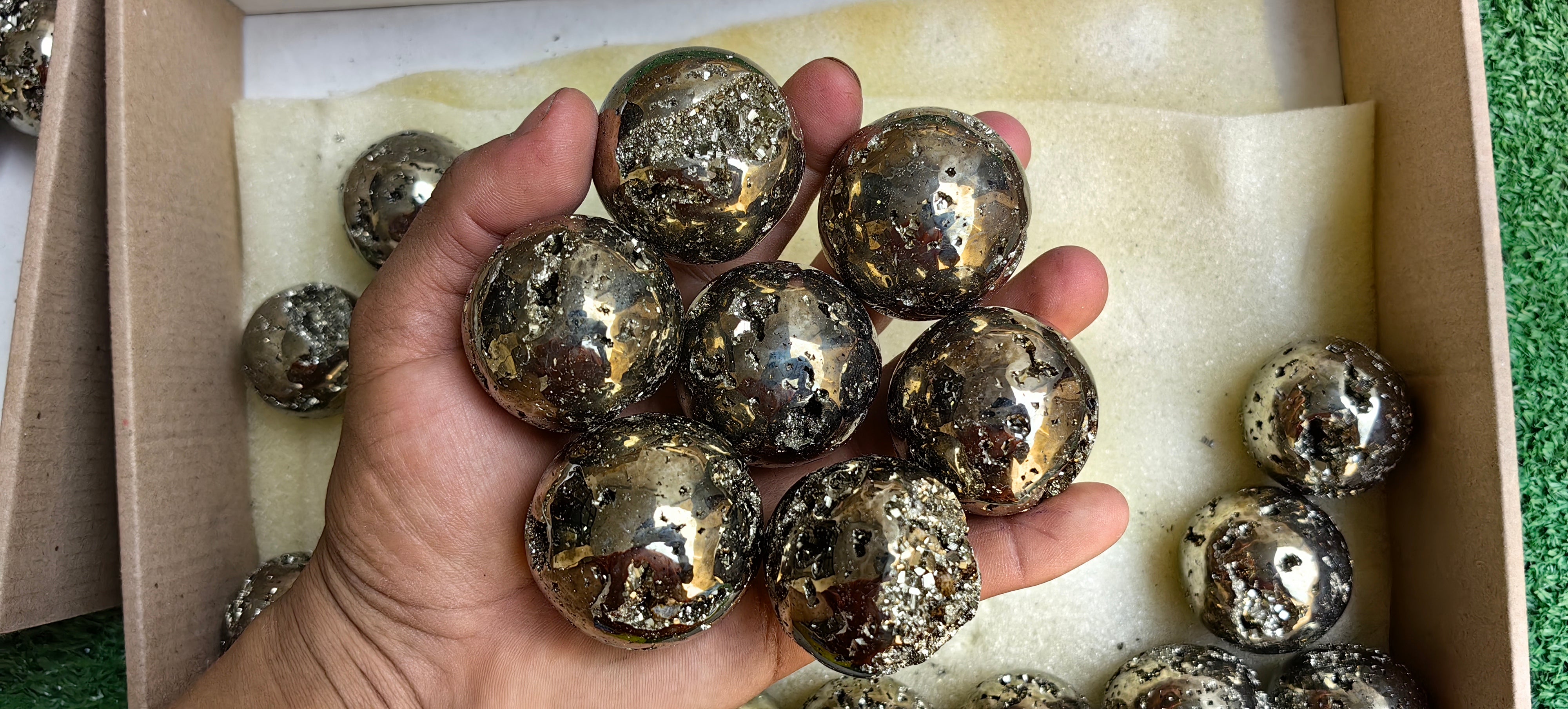 Lot 41 pcs  Pyrite Sphere