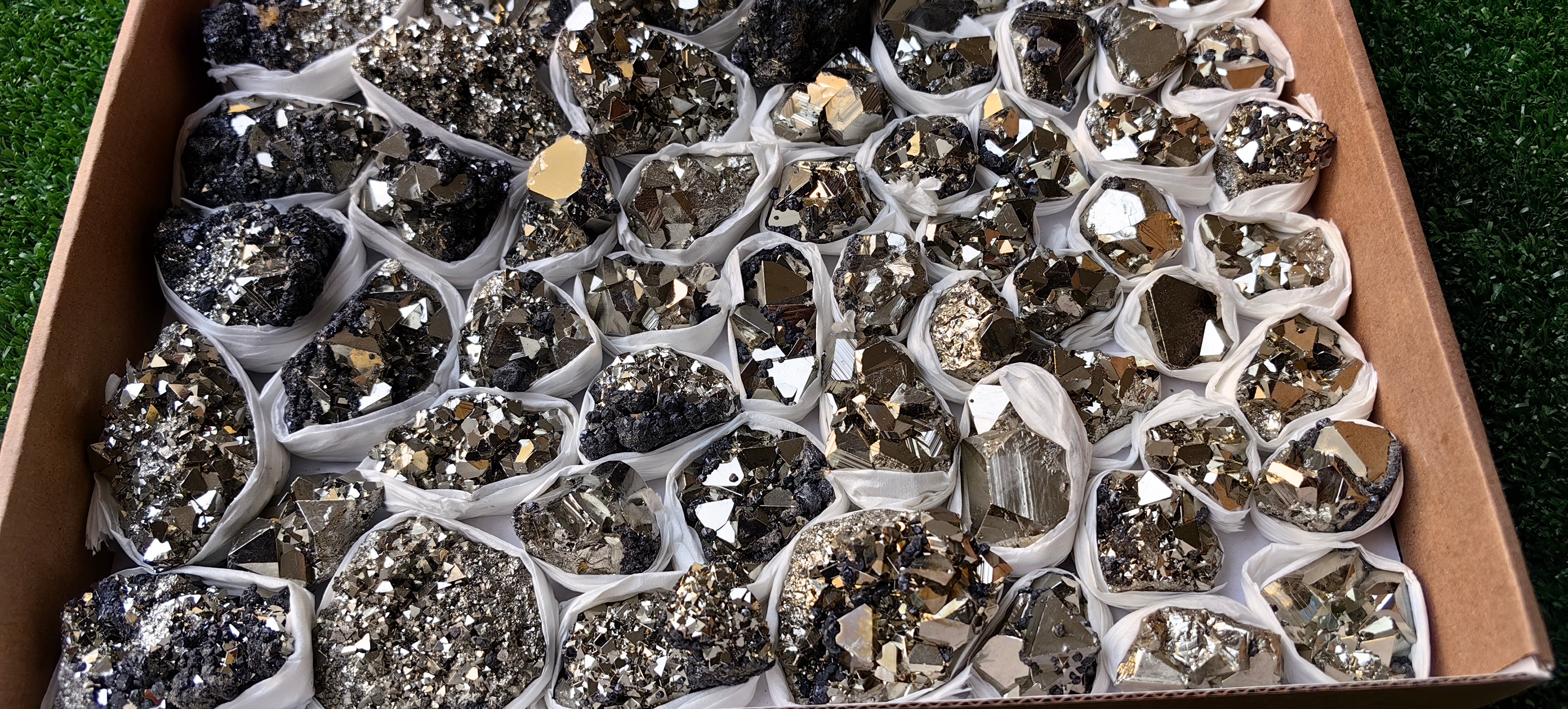 Lot 54 pieces Pyrite with Sphalerite**