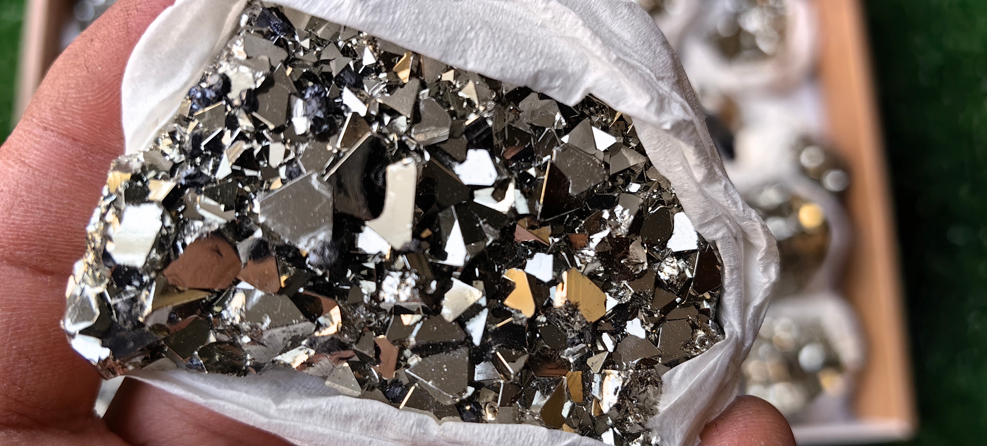 Lot 40 pieces Pyrite with Sphalerite**