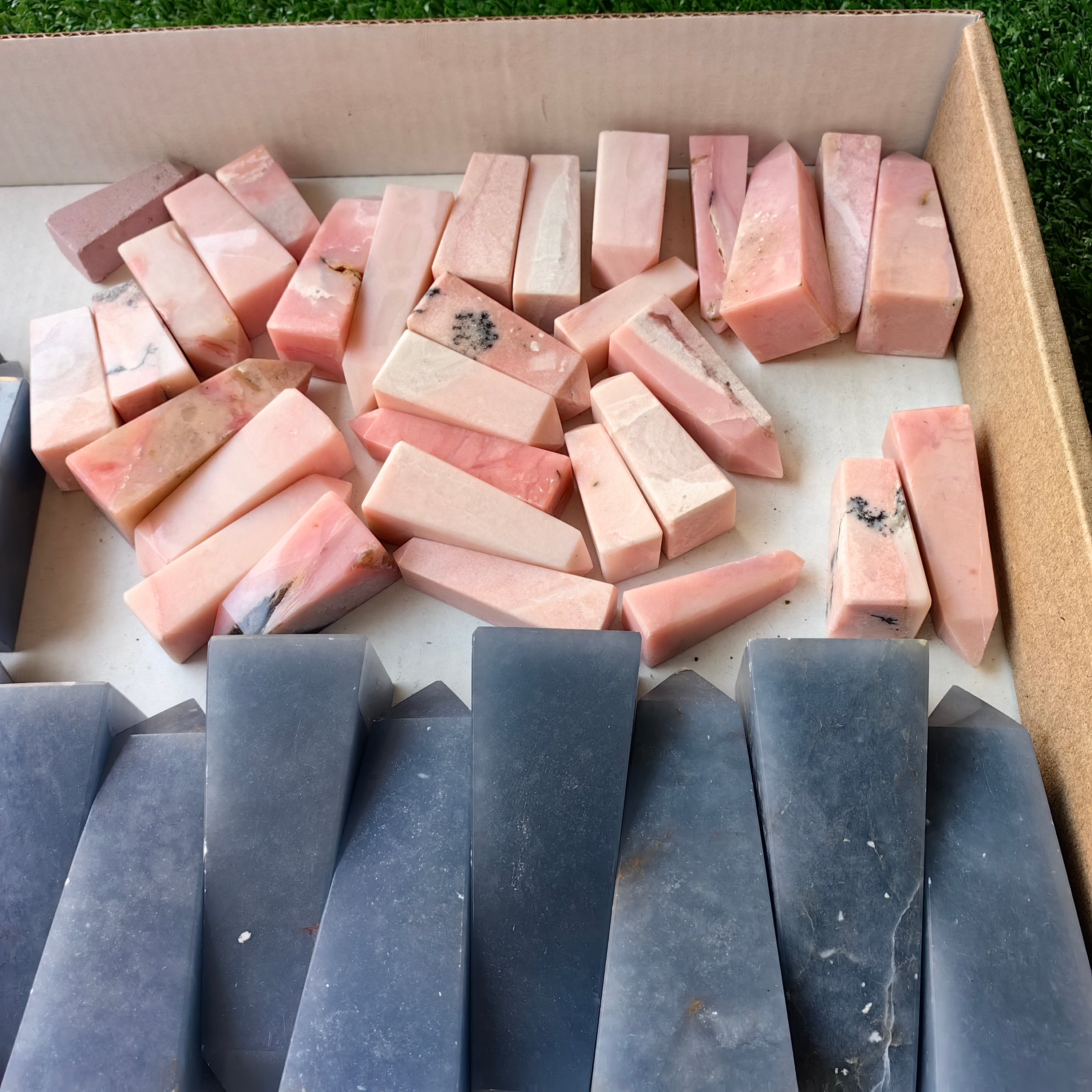 Lot 48 pcs Pink Opal / Angelite Tower*