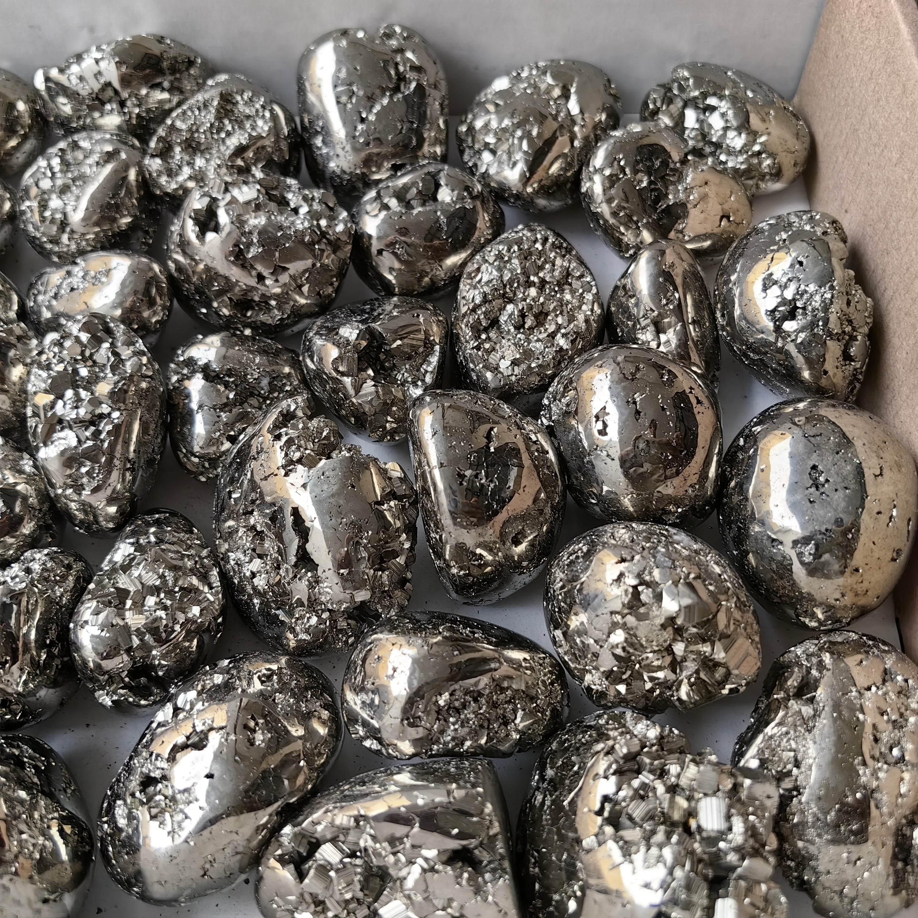 Lot 48 pcs Pyrite Tumbled*