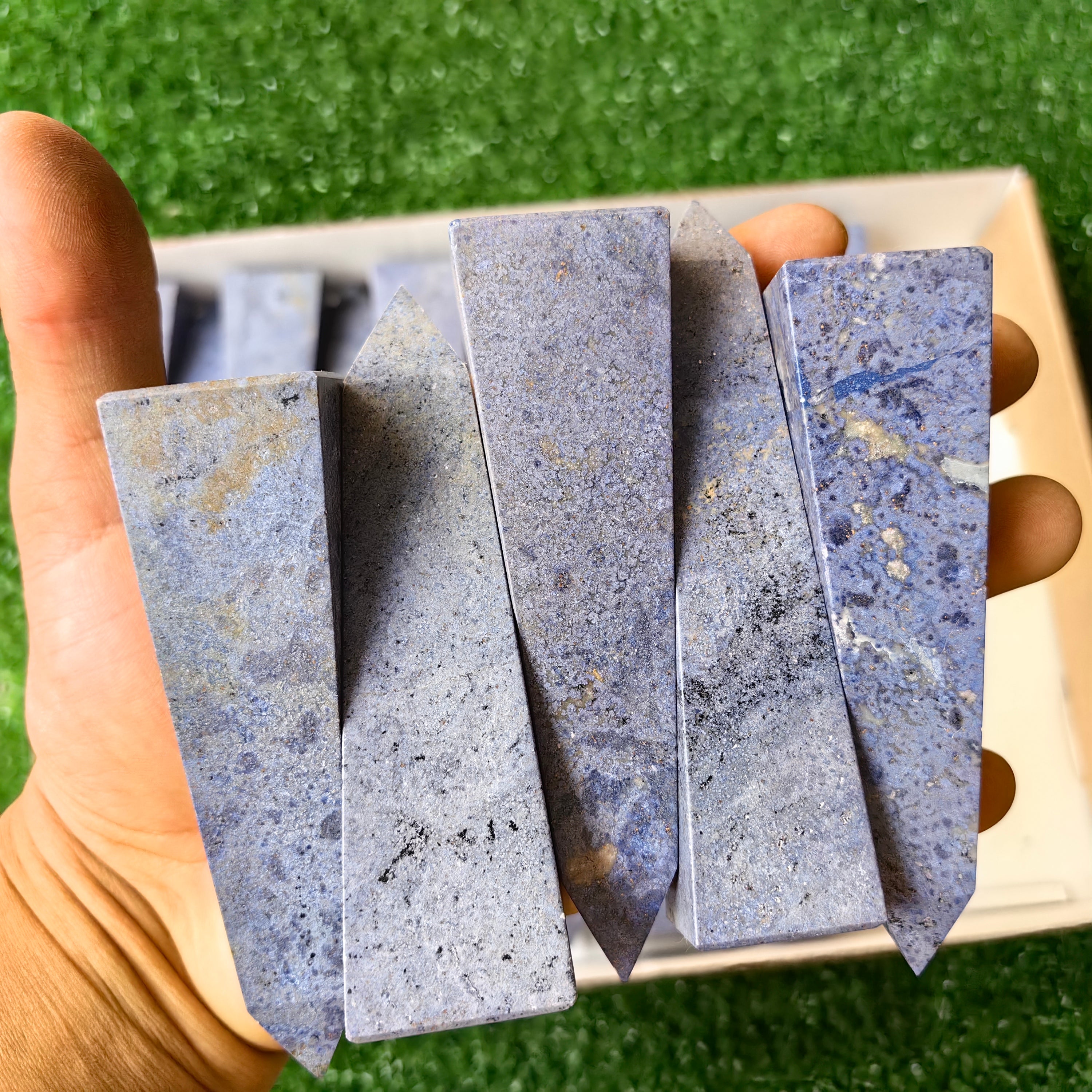 26 pcs Dumortierite Tower
