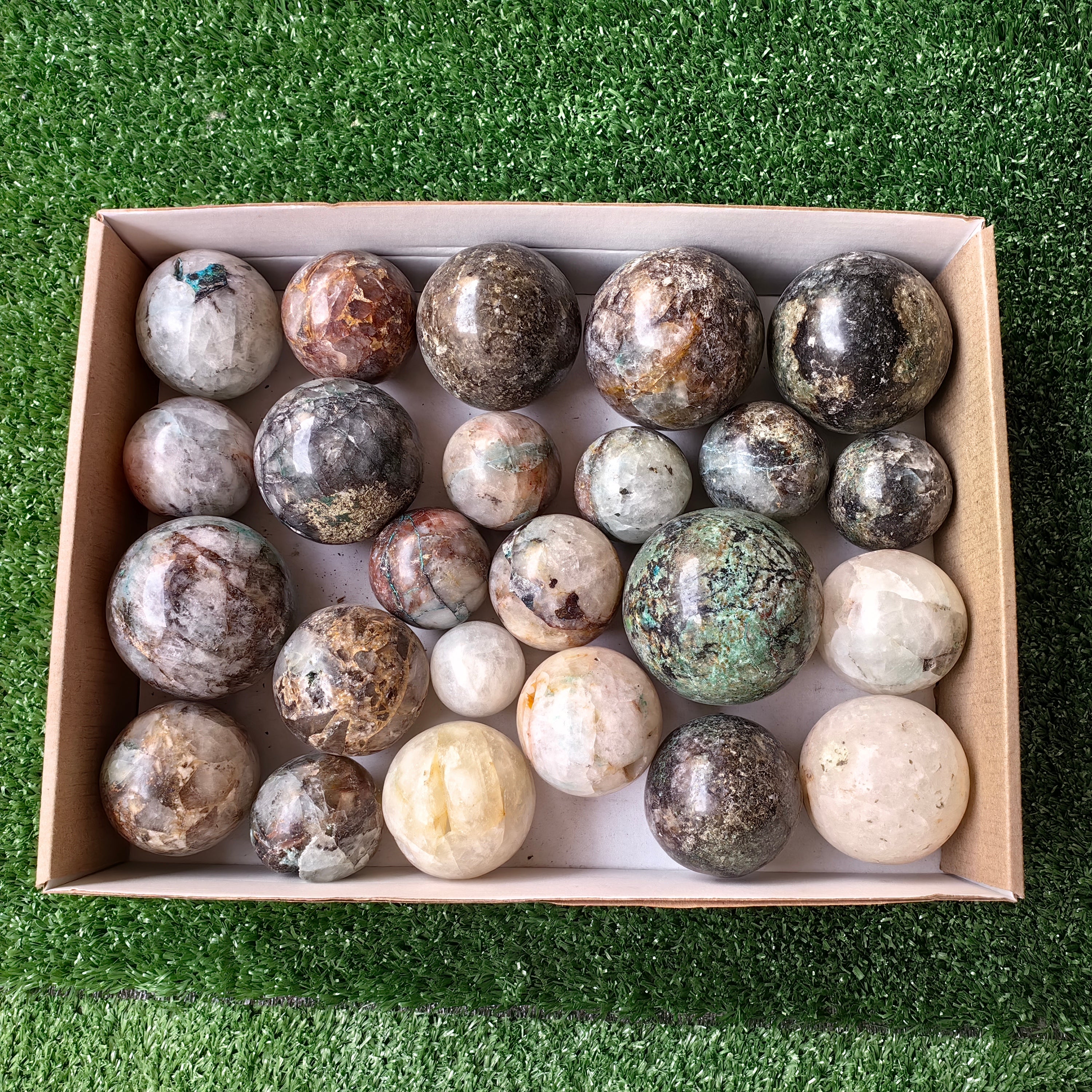 24 pcs Chrysocolla quartz sphere