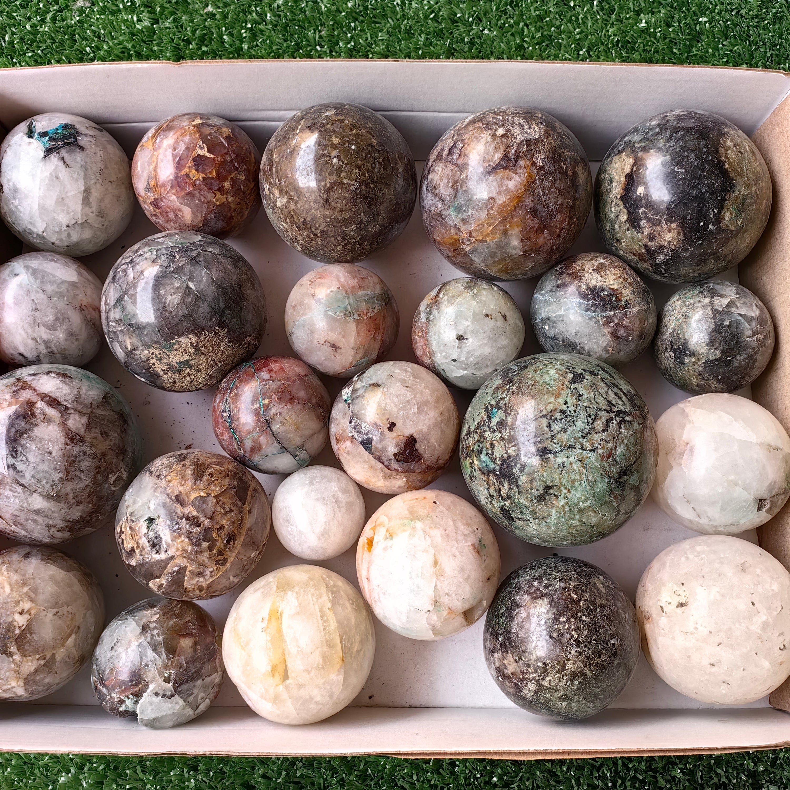 24 pcs Chrysocolla quartz sphere
