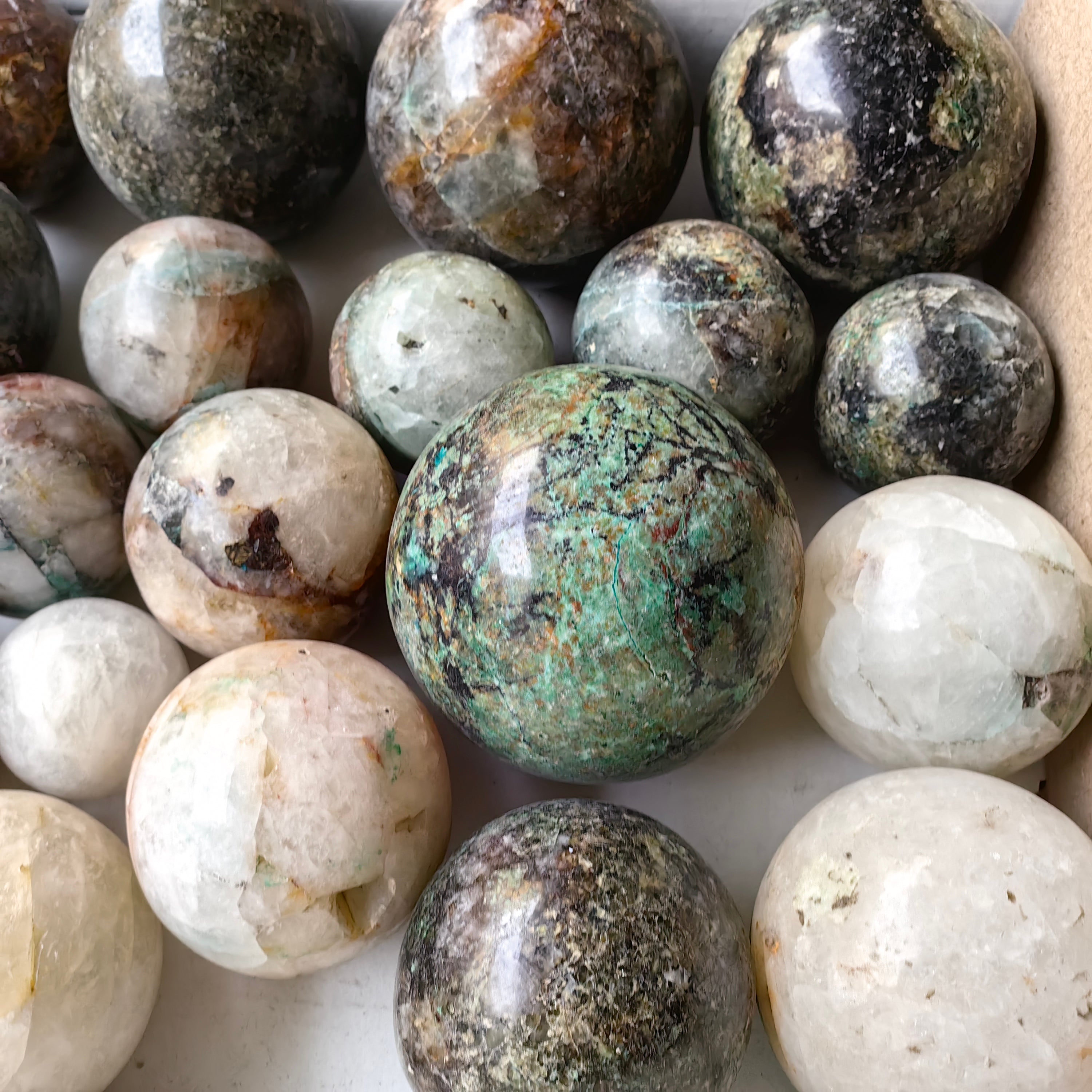 24 pcs Chrysocolla quartz sphere