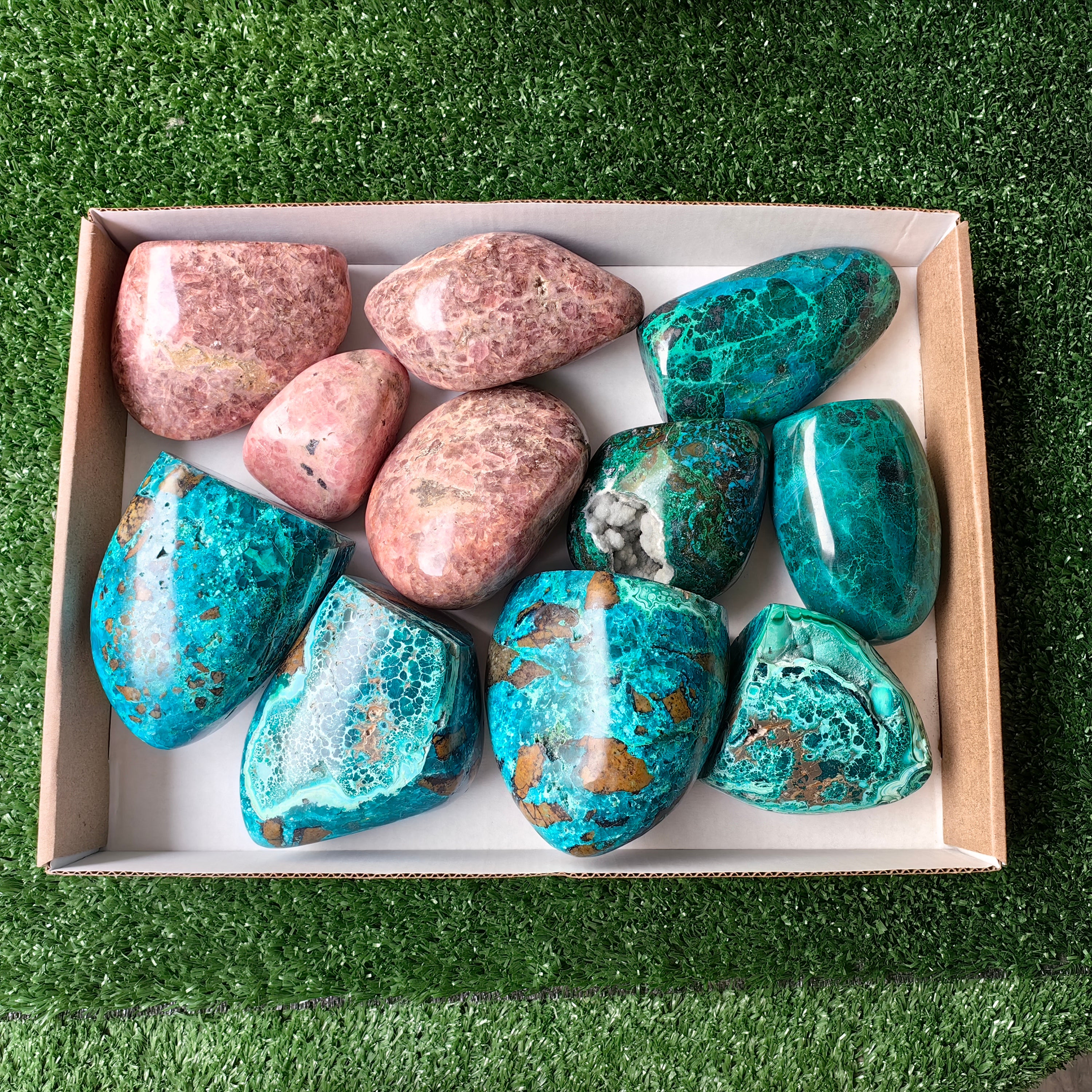 11 pcs free forms chrysocolla & rhodocrosite
