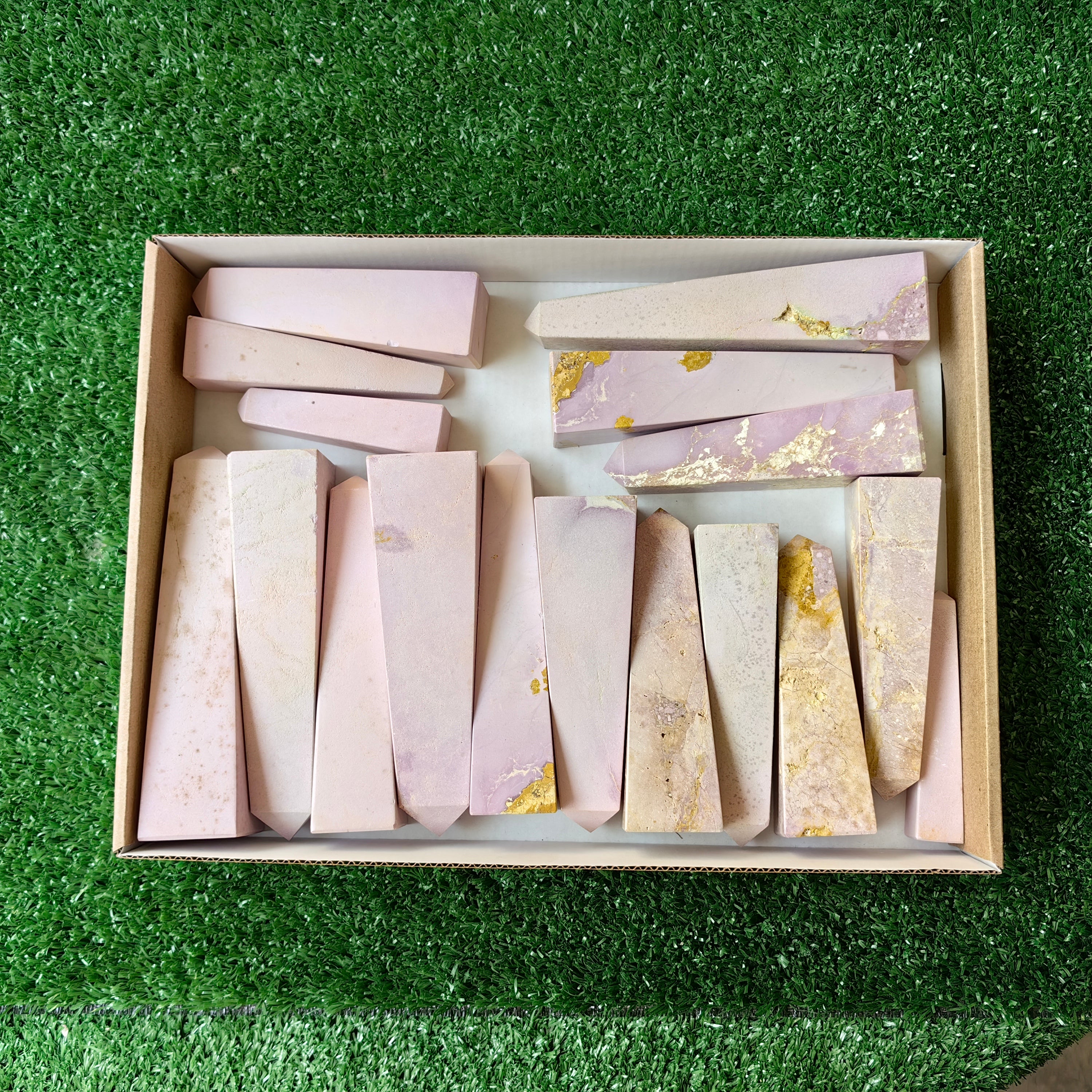 17 pc phosphosiderite towers