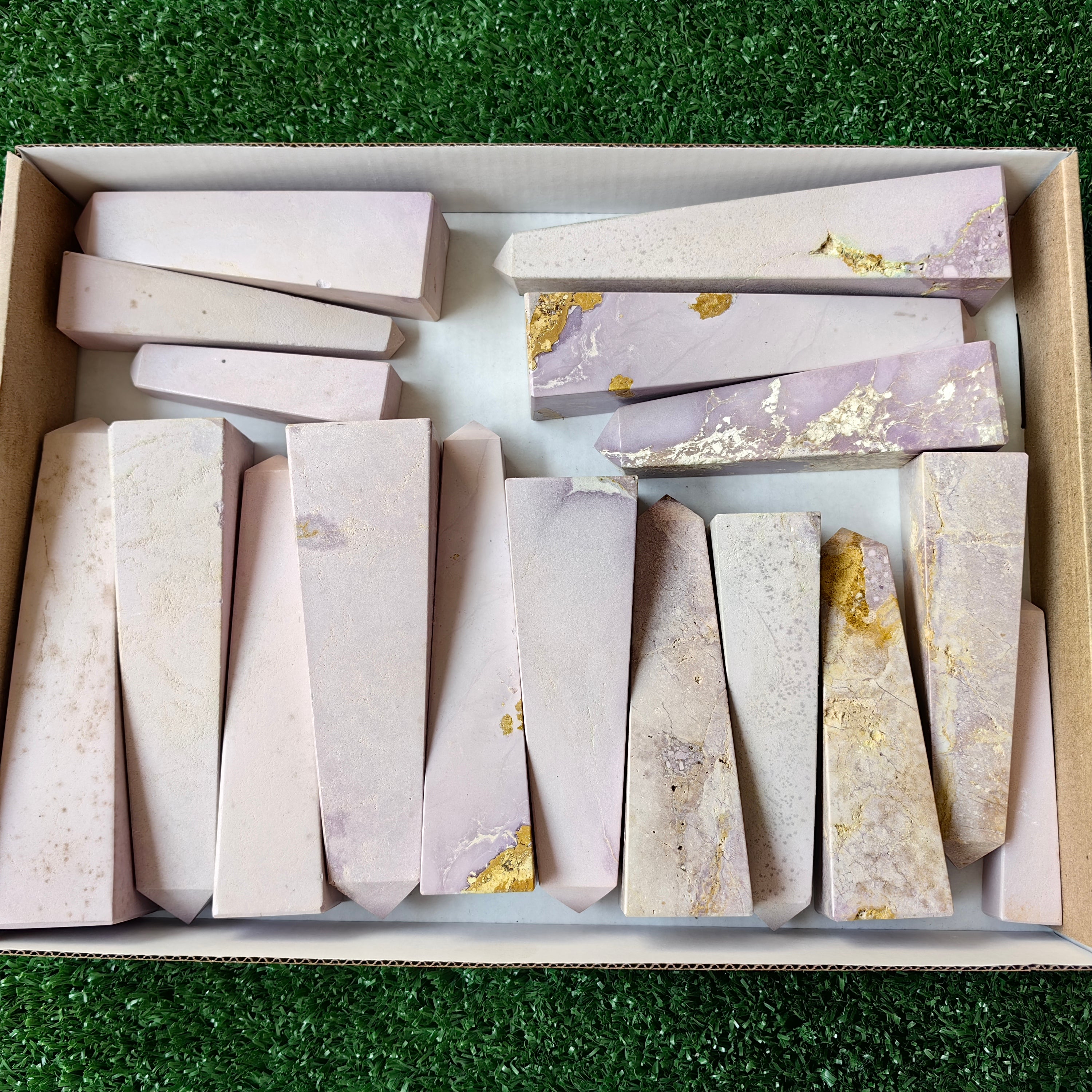 17 pc phosphosiderite towers