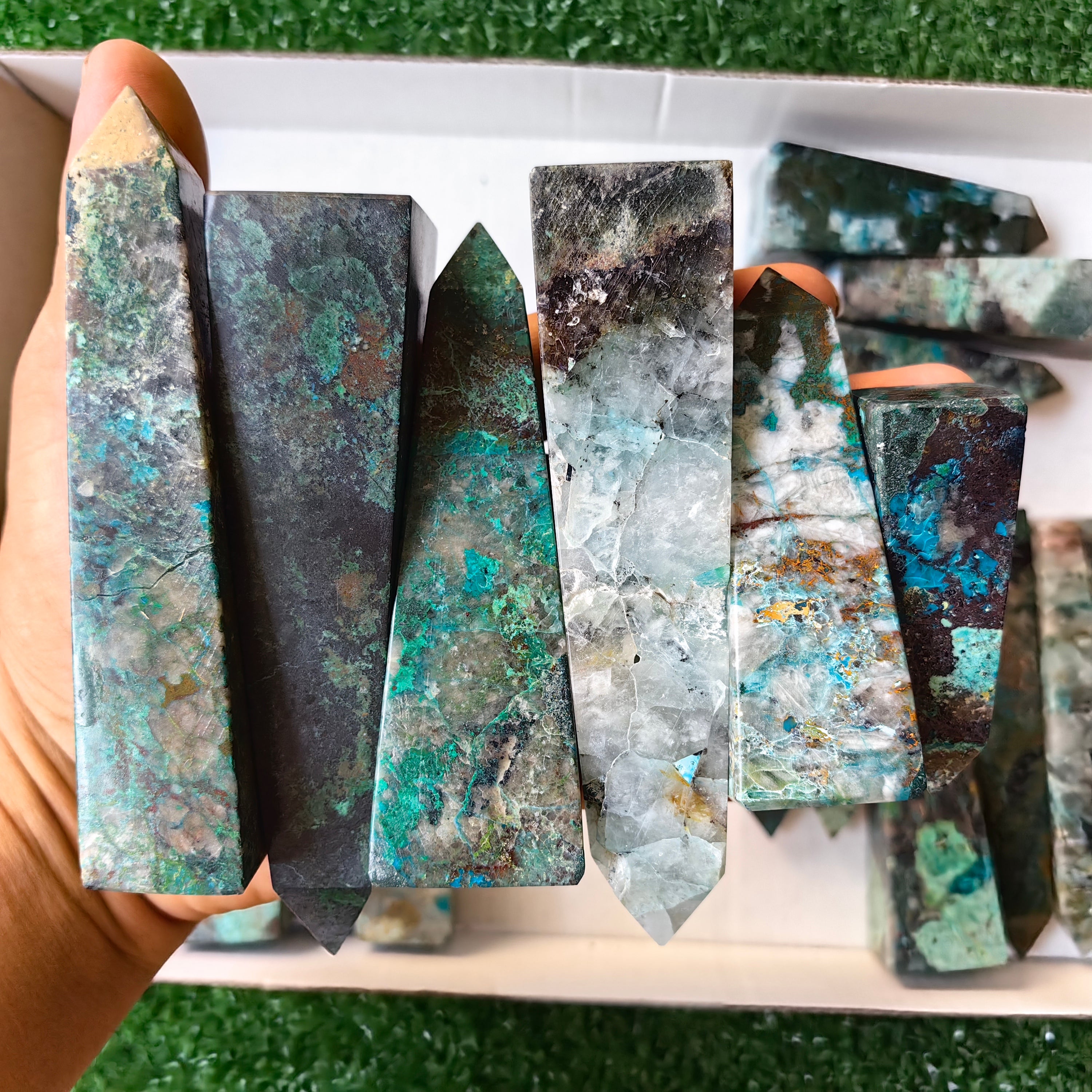 19 pc chrysocolla quartz towers