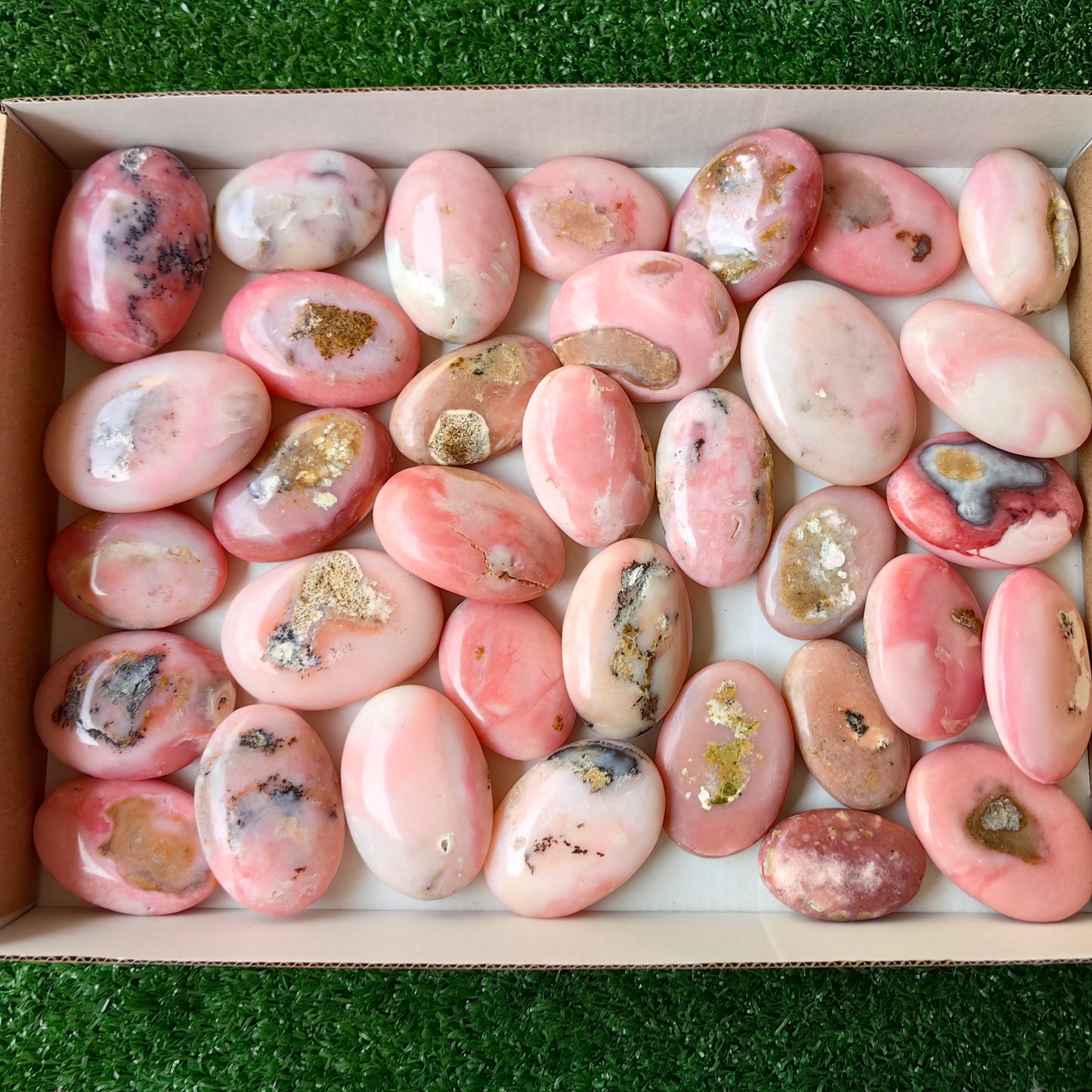 34 pc pink opal palms