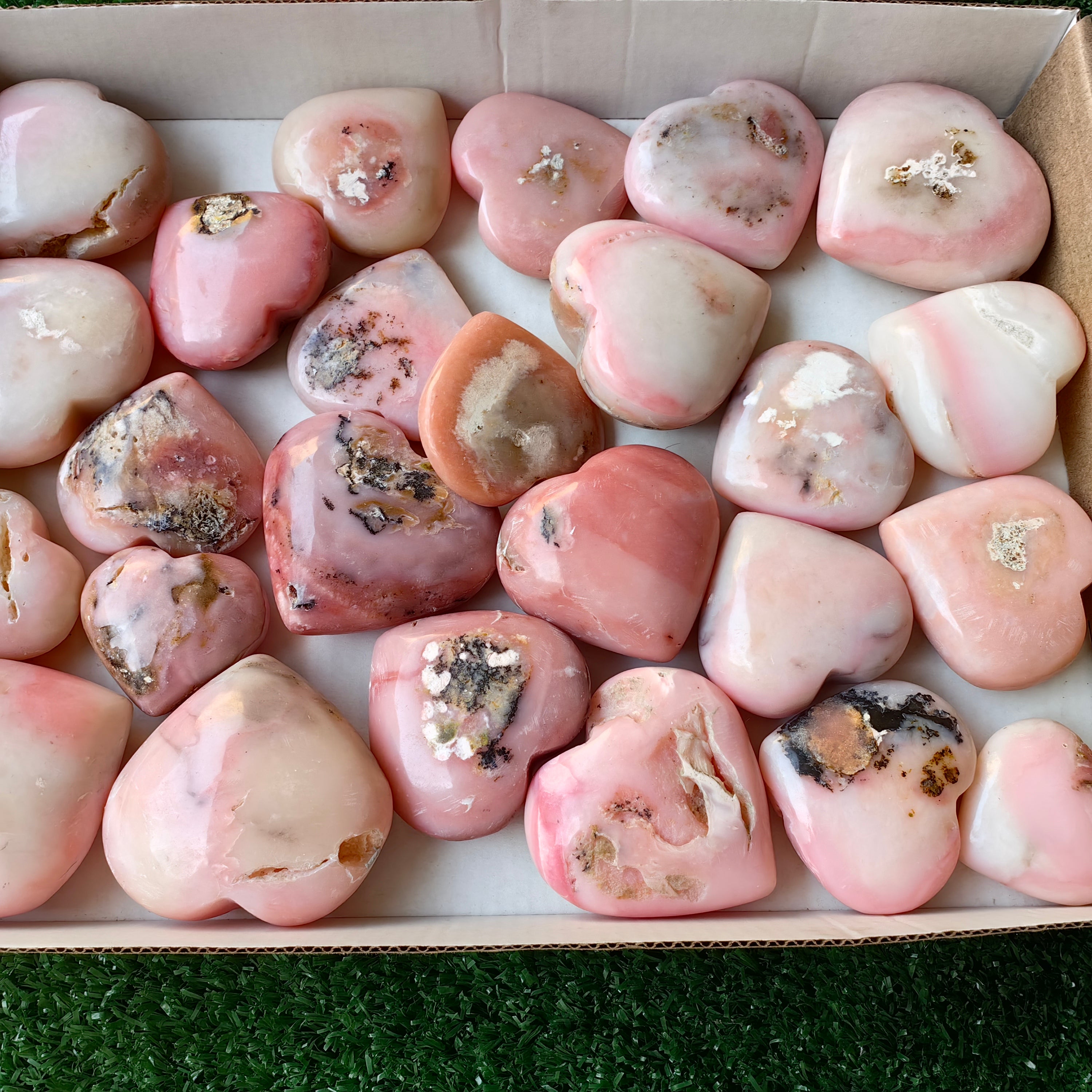 25 pc pink opal hearts